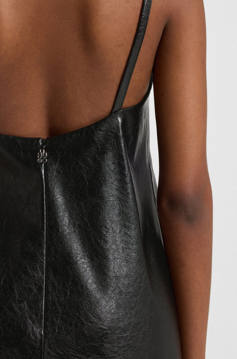 STRAPPY MINI DRESS IN FAUX LEATHER 와 EMBOSSED PATTERN 6