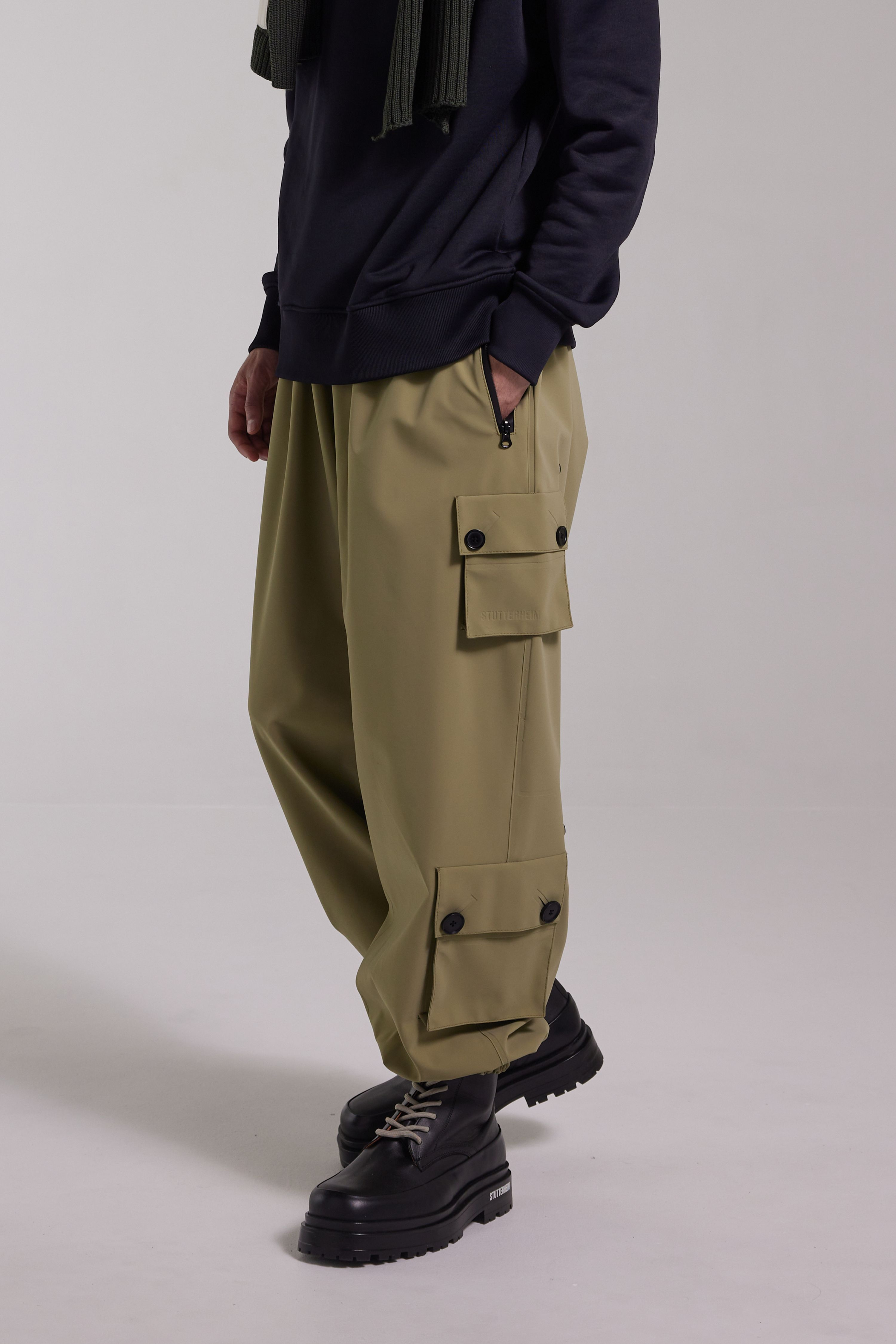 Kvala Matte Trousers Aloe - 4
