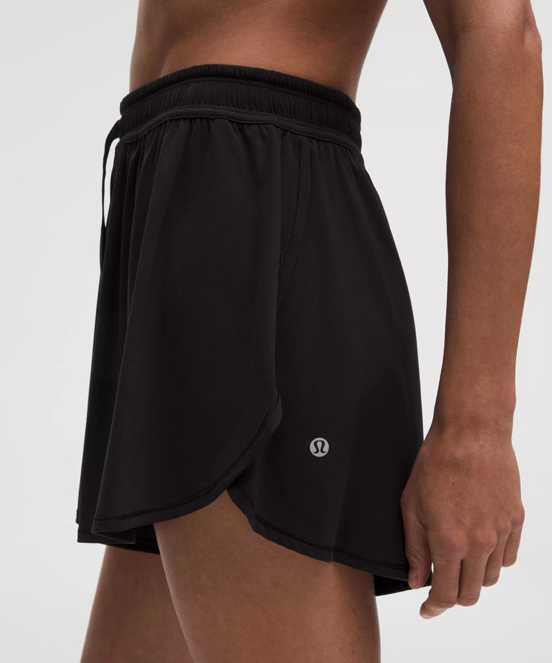 Silky High-Rise Relaxed Short 3" 5