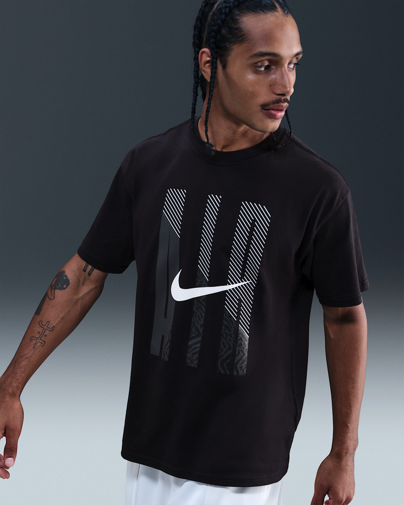 Nike Sportswear Men's Max90 T-Shirt 1