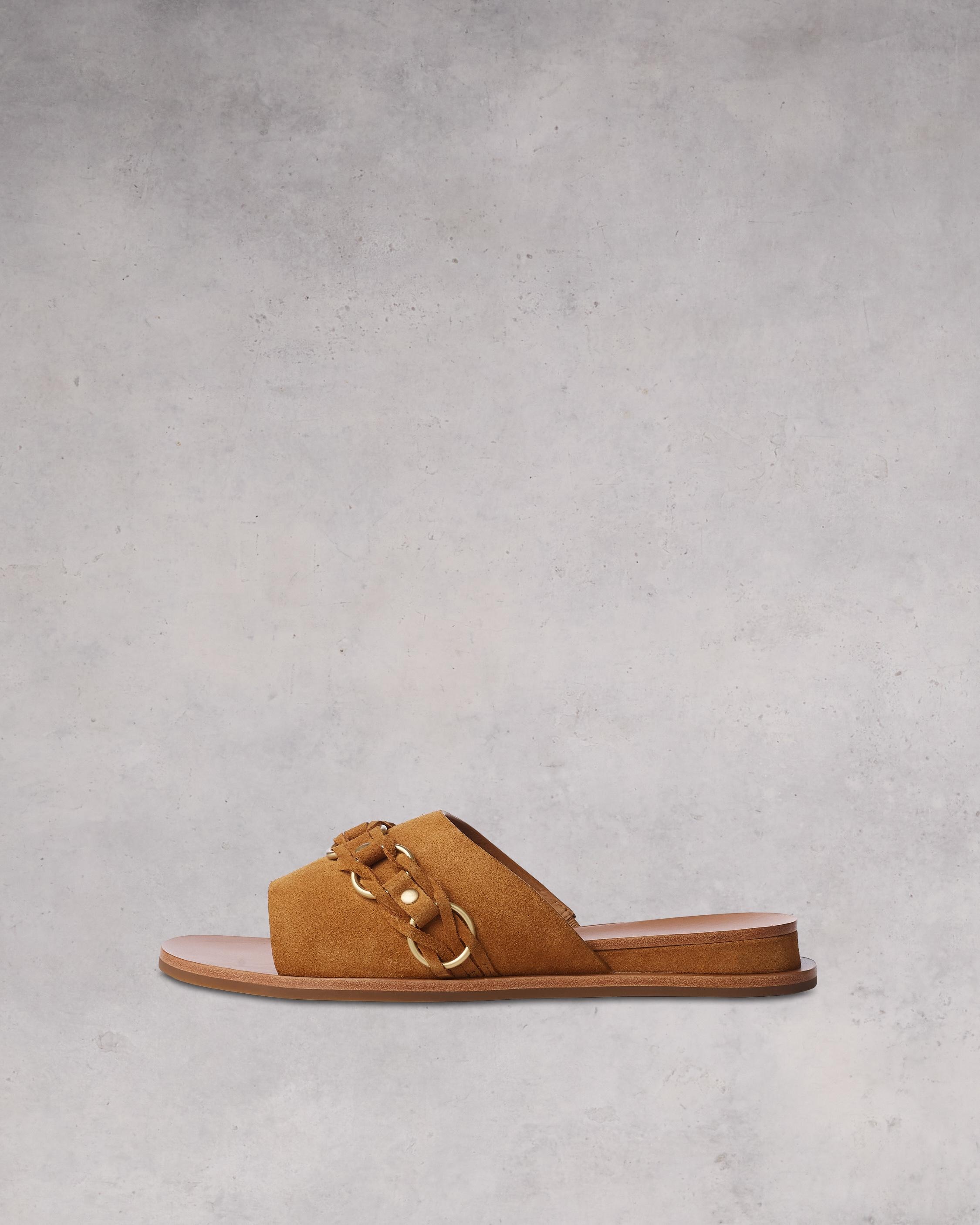 Beau Chain Sandal - Suede
Flat Sandal - 1