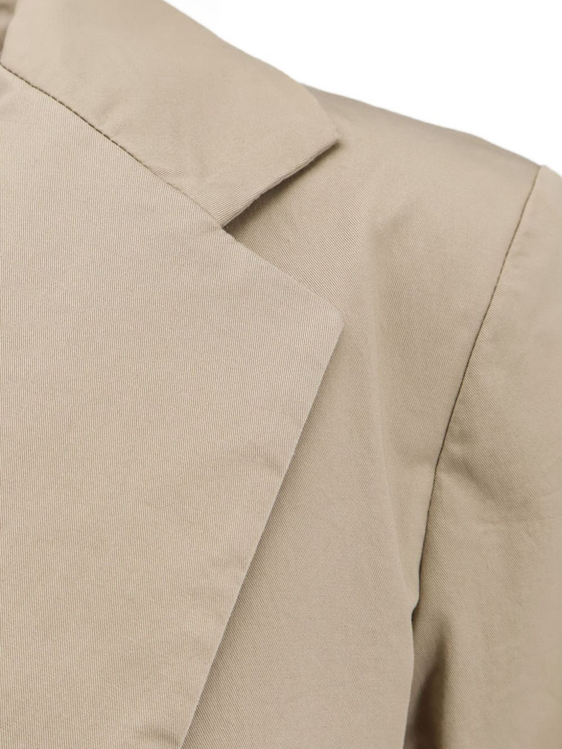 buttoned pocketed suit 3