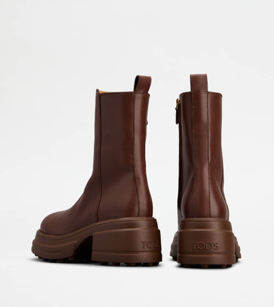Tod's PLATFORM ANKLE BOOTS IN LEATHER - BROWN outlook