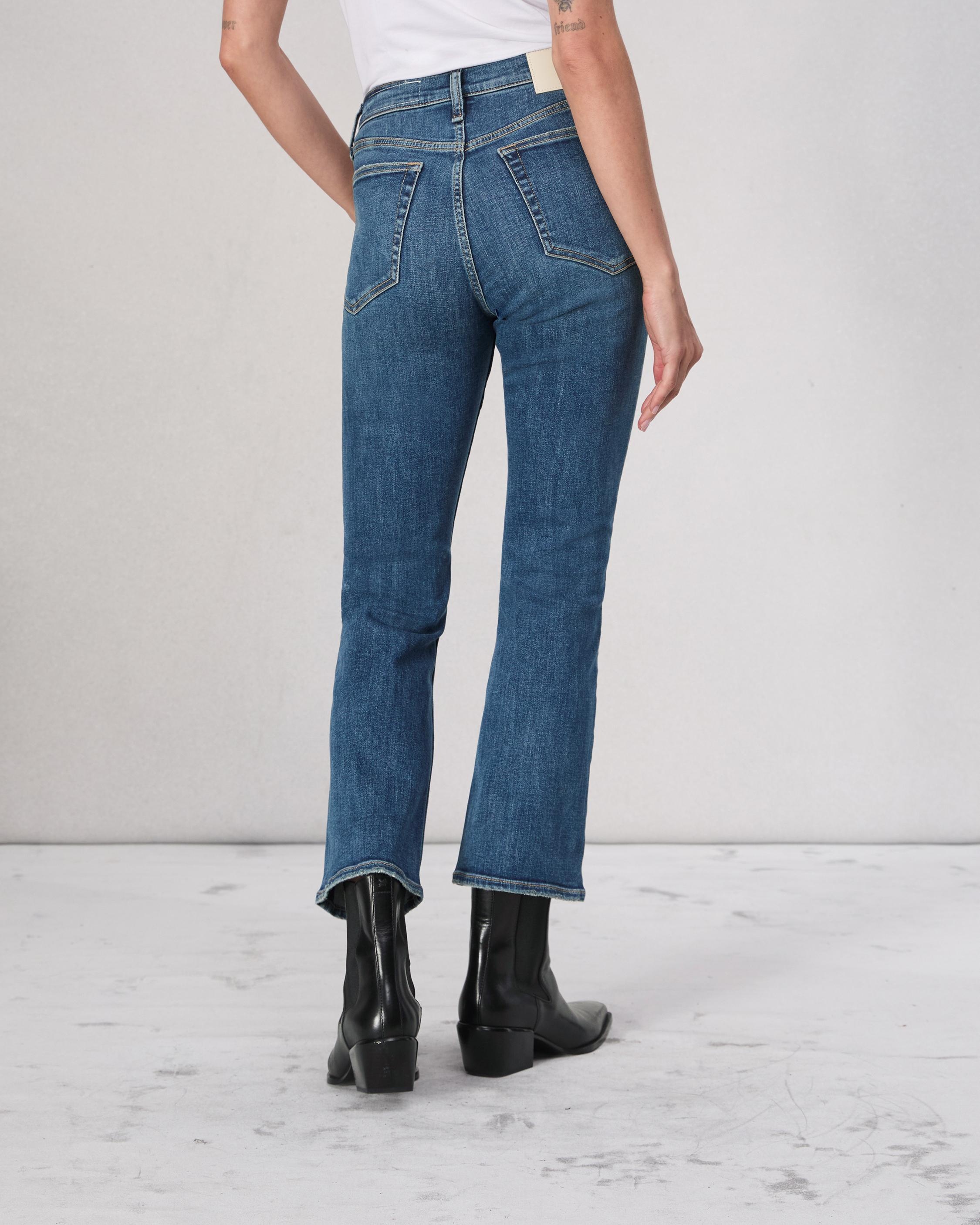 Peyton Ankle Bootcut Jean
Flexi Denim - 5