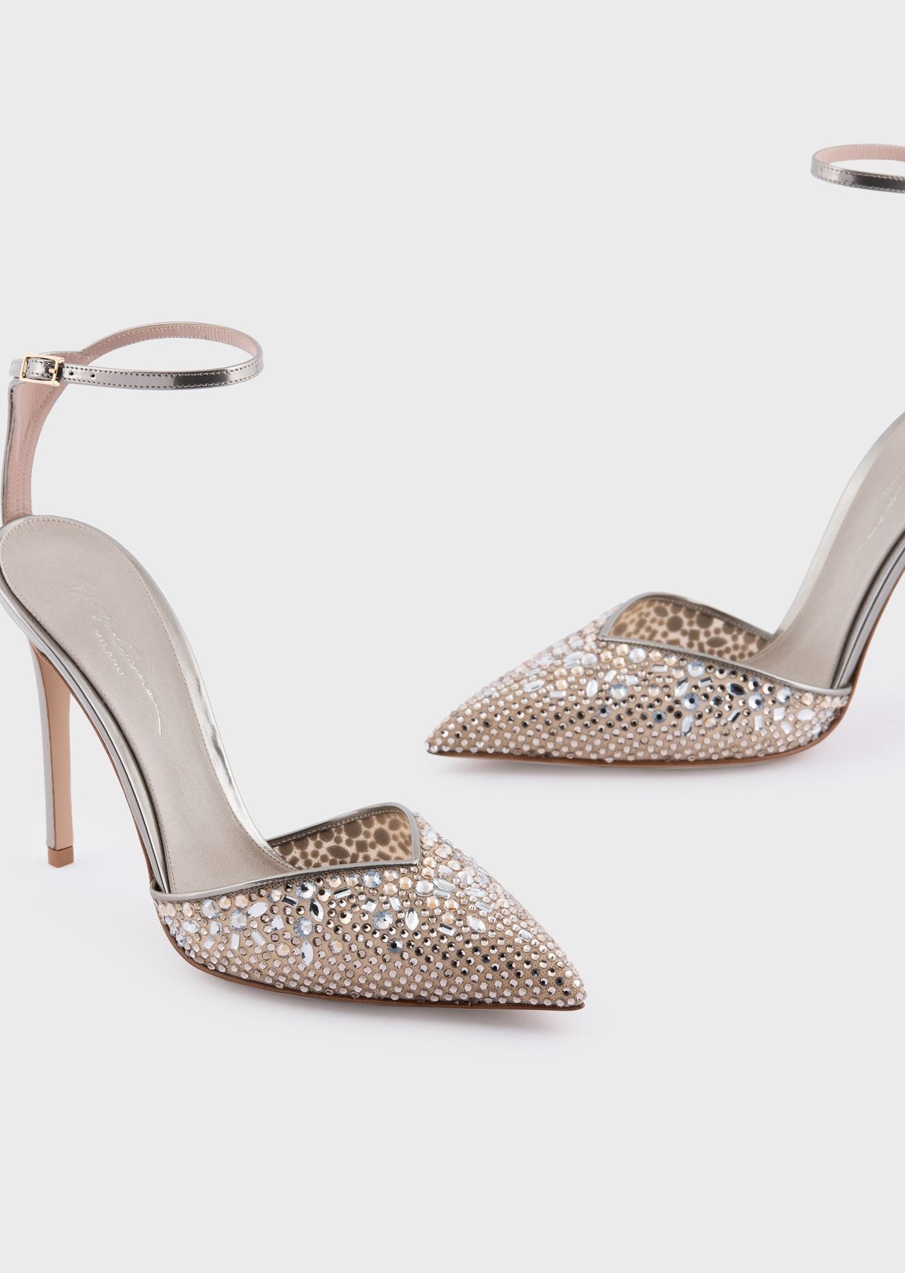 Lamé leather court shoes with crystals - 4