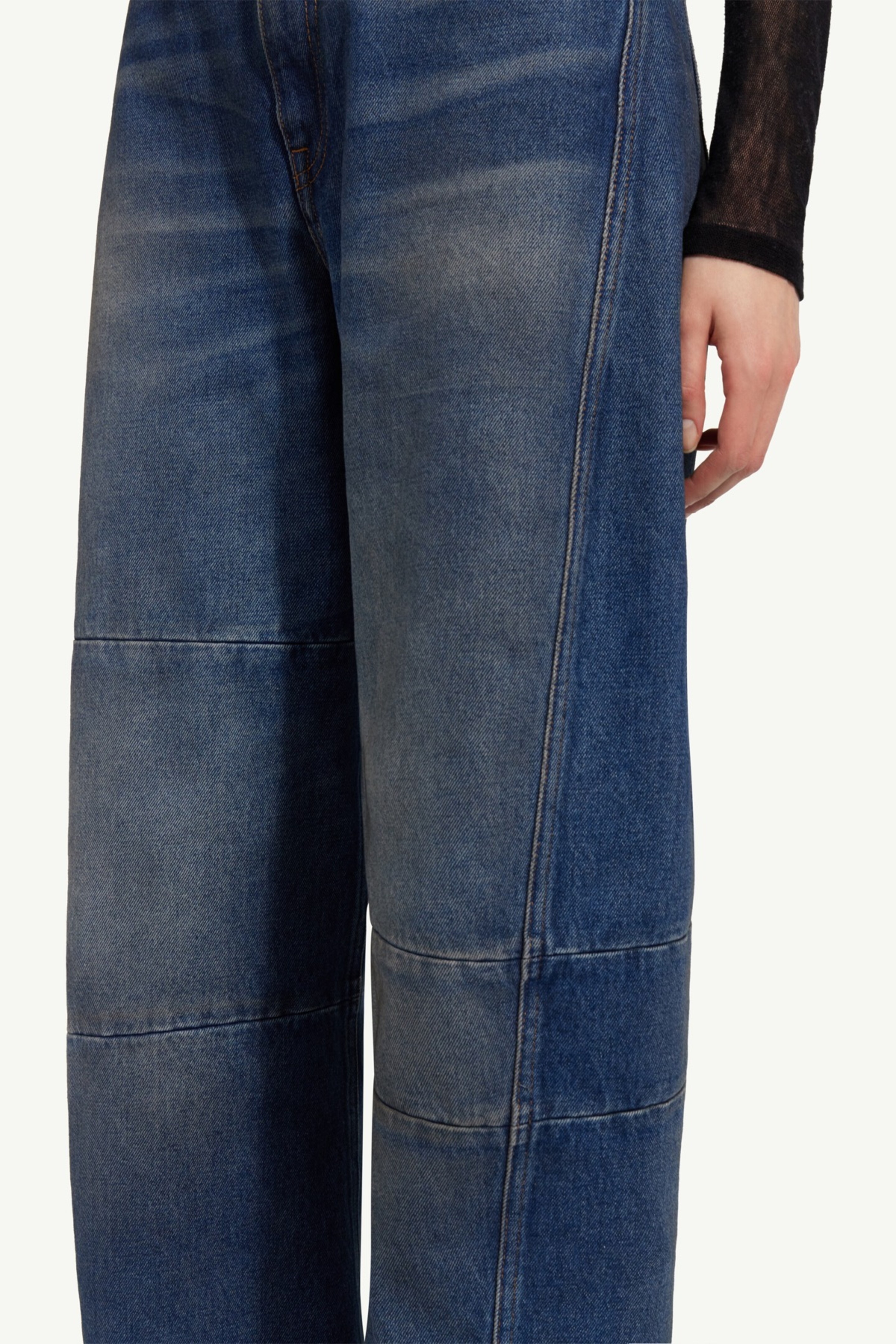 Distressed jeans - 6