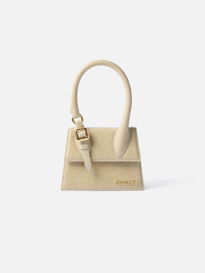 The medium Chiquito with buckle 1