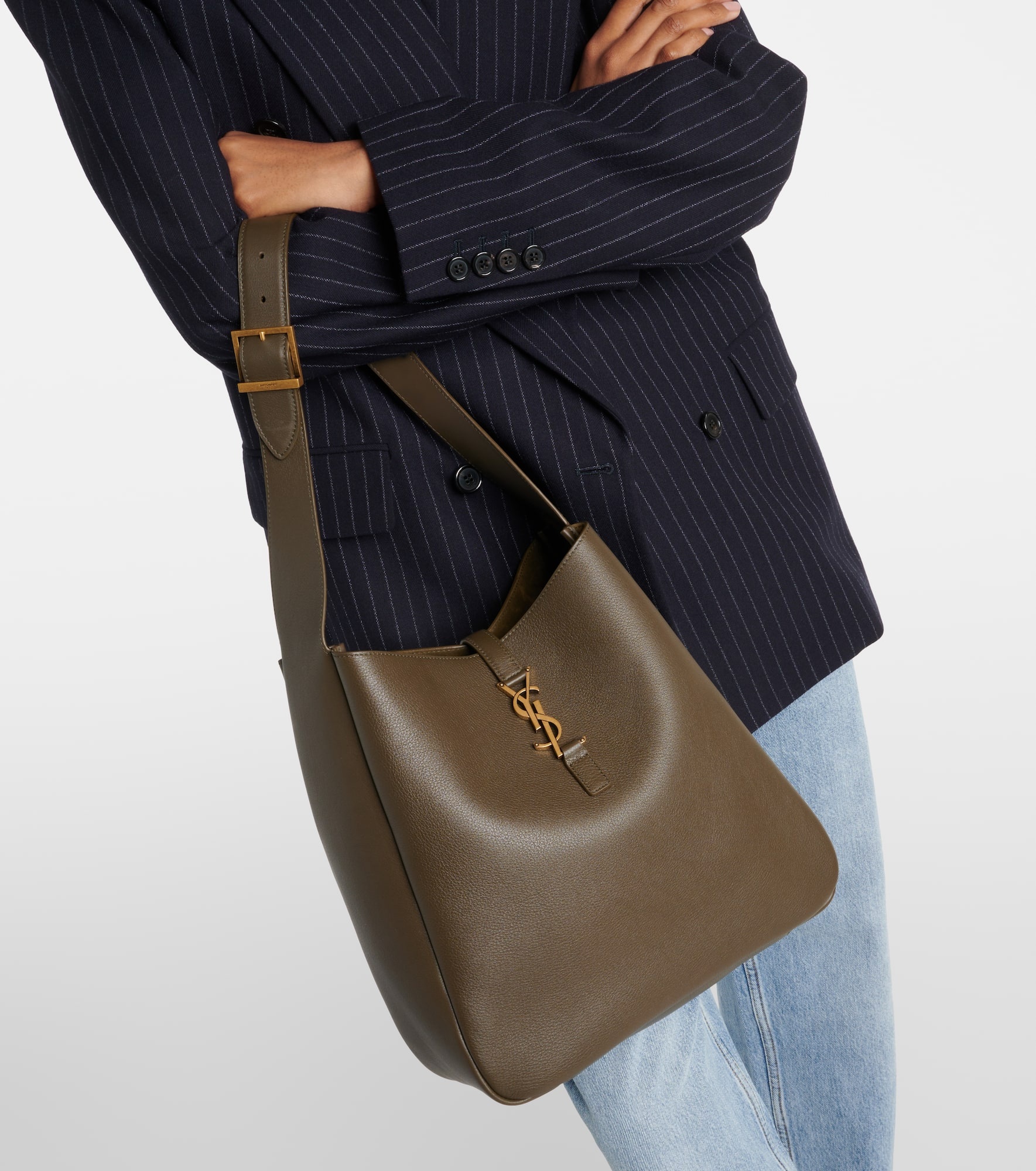 Le 5 à 7 Large leather shoulder bag - 7