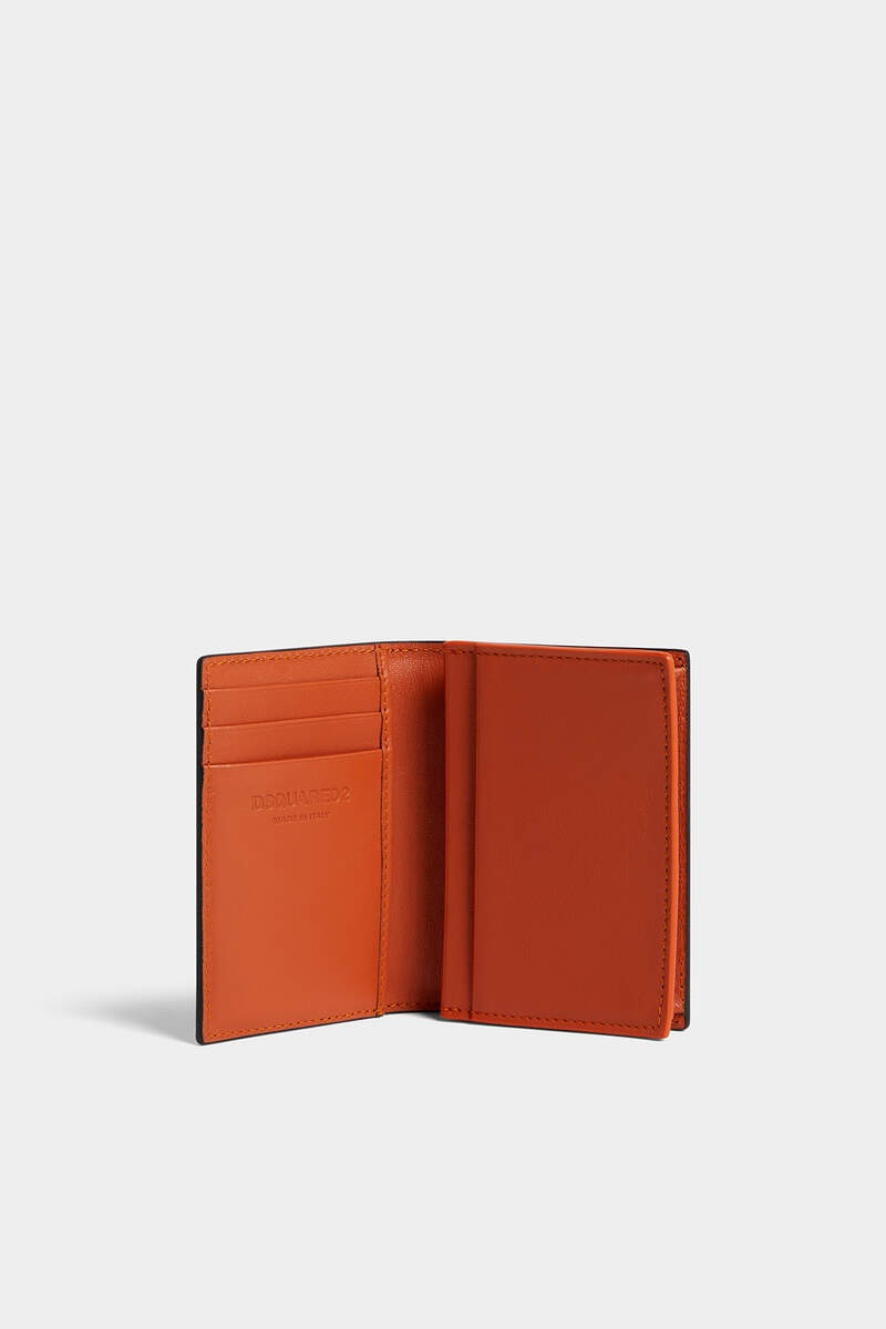 DSQUARED2 D2 STATEMENT BI-FOLD CREDIT CARD HOLDER outlook