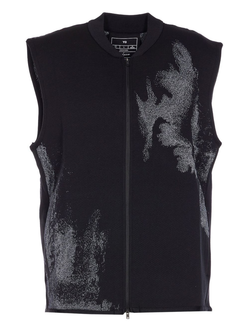 zip-front vest 1