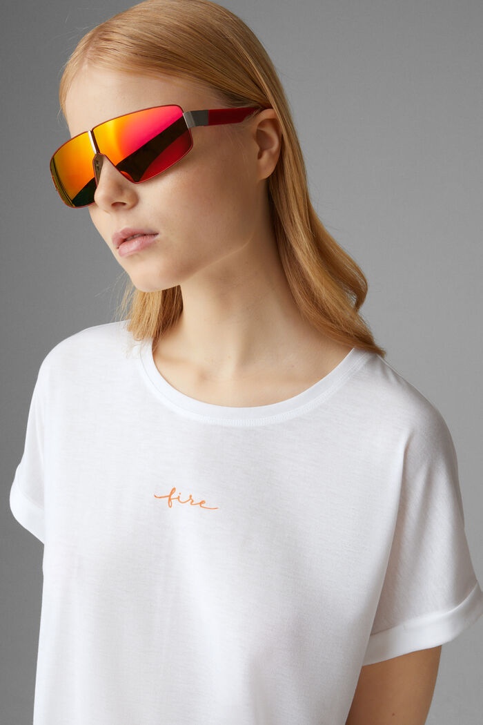 Evie T-shirt in White - 4