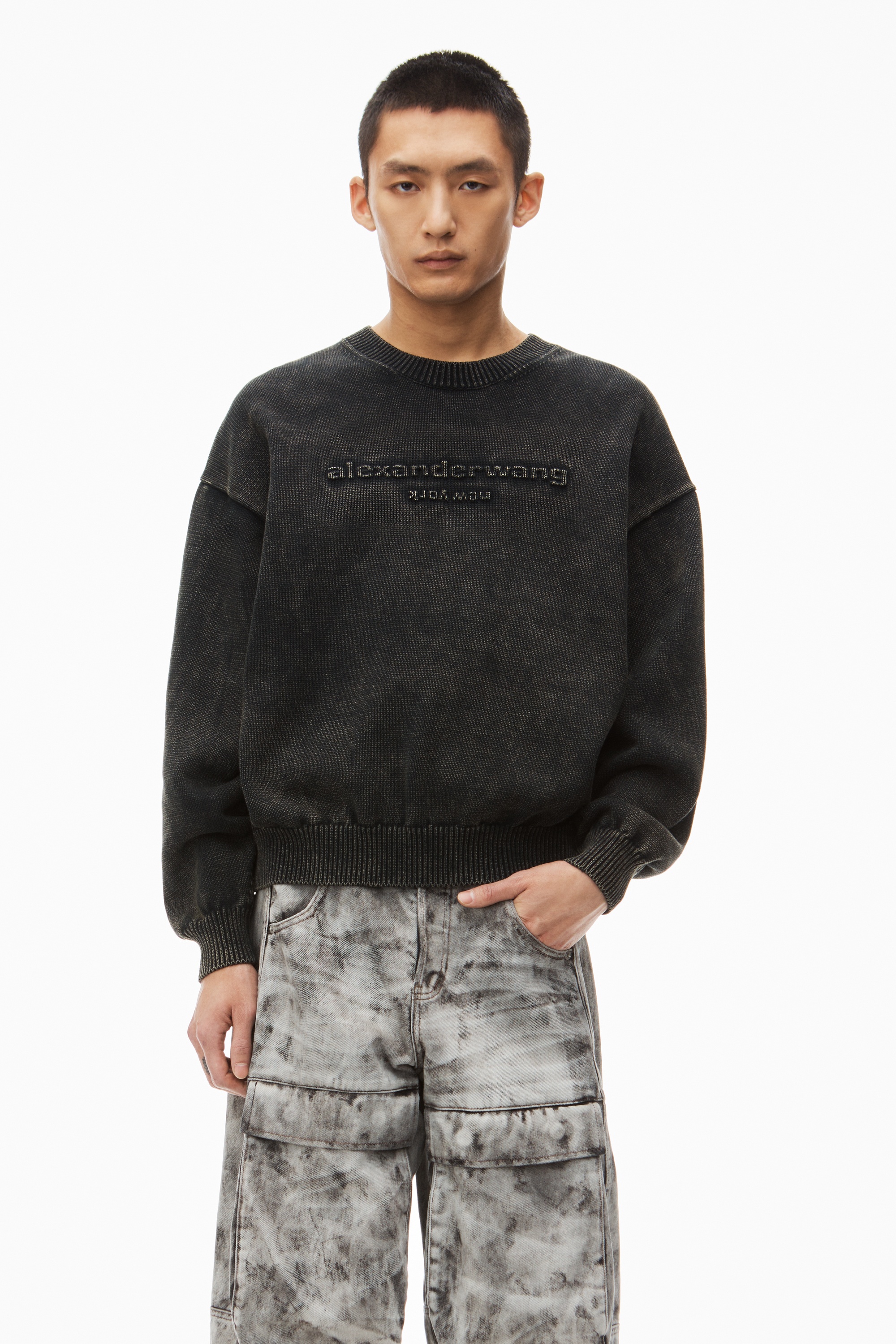 denim cargo pants in trompe-l’oeil leather effect - 6