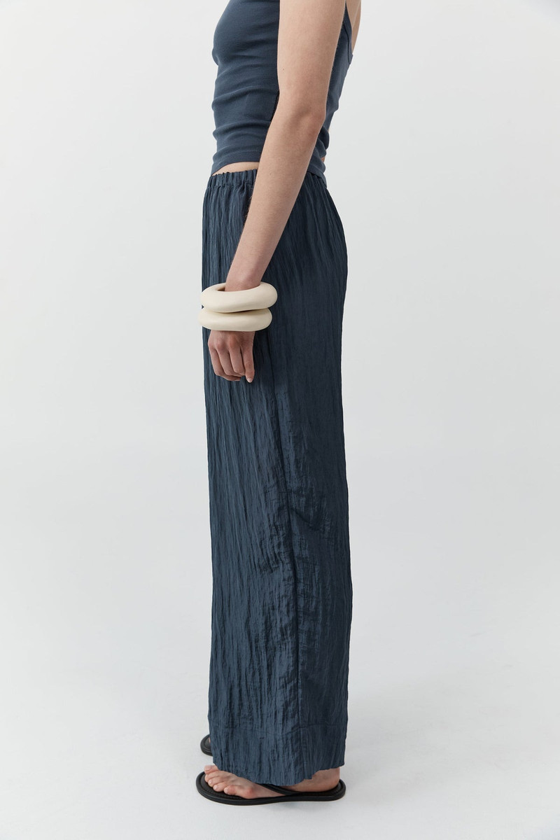 Crinkle Relaxed Pants - Ink 4