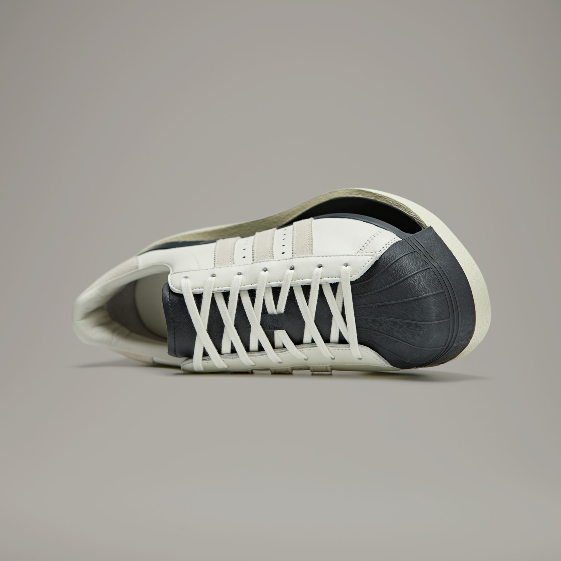 Y-3 Gendo Superstar - 3