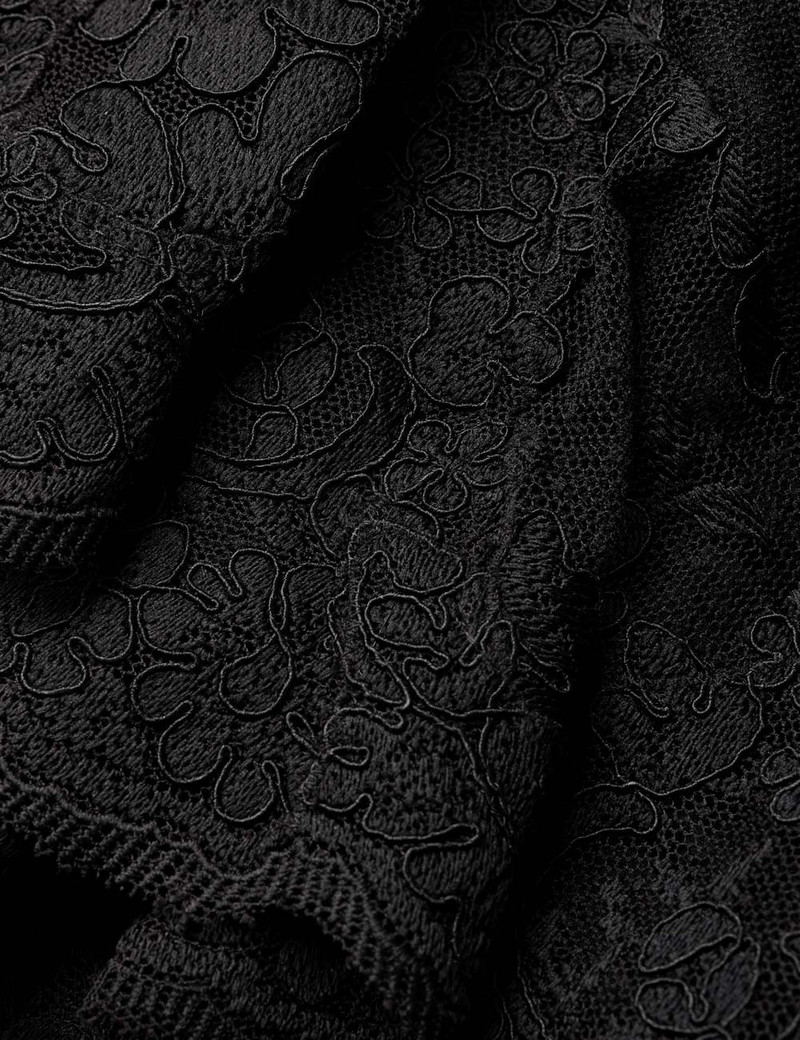 LUNA LACE BODICE 6