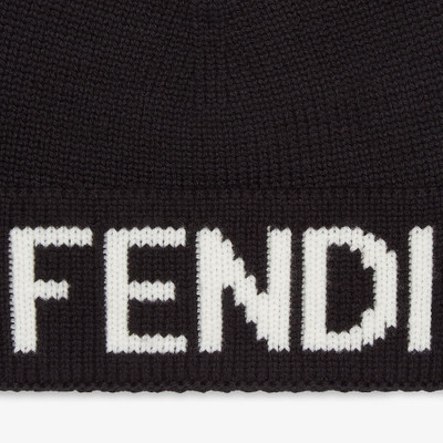 FENDI White wool hat outlook