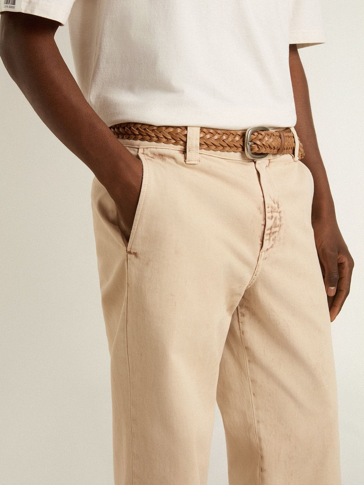 Men's beige chinos with a lived-in look finish - 5