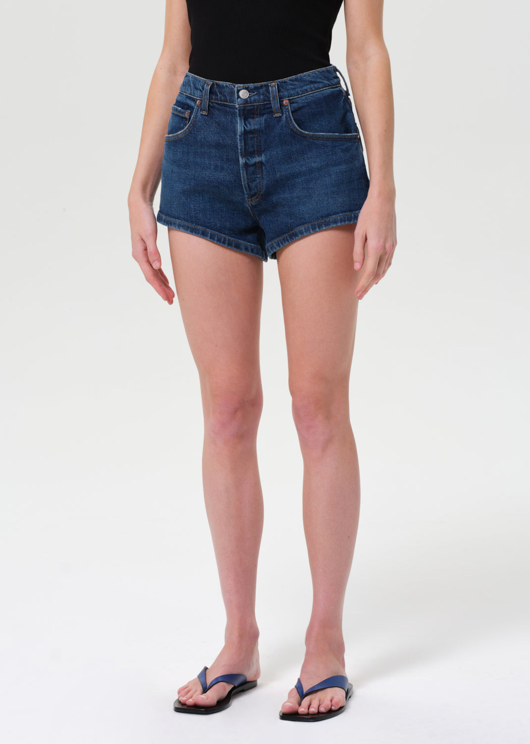 RIDLEY SHORT IN DUSTER - 4