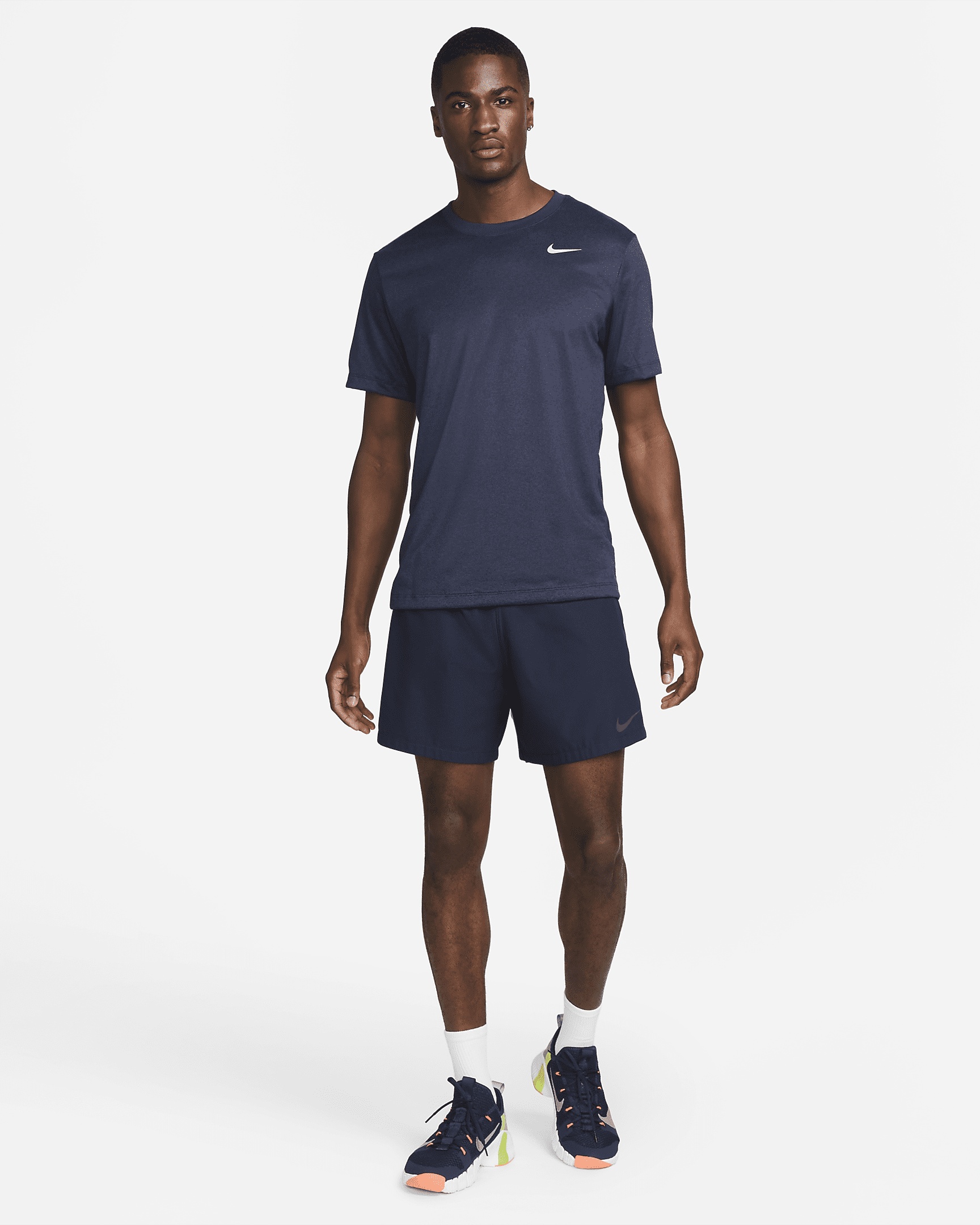 Nike Dri-FIT Legend Men's Fitness T-Shirt - 4