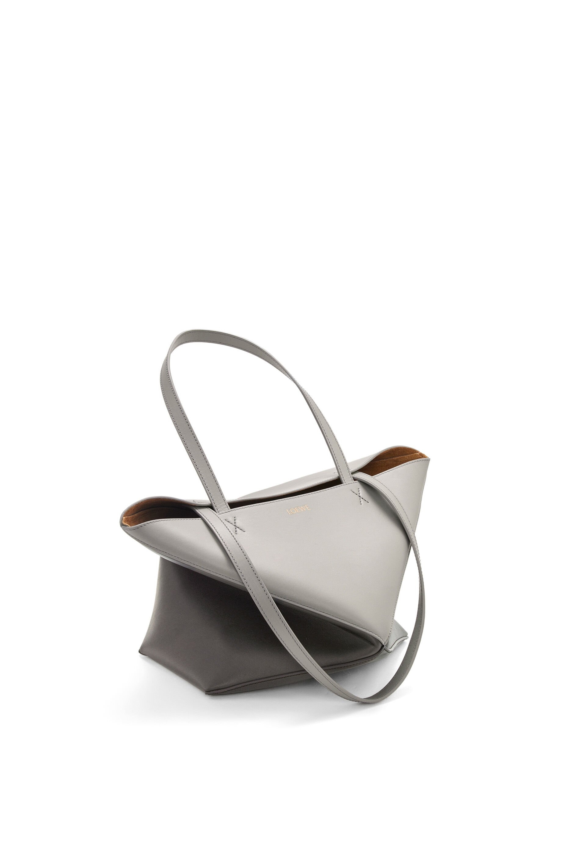 Puzzle Fold Tote in shiny calfskin - 5