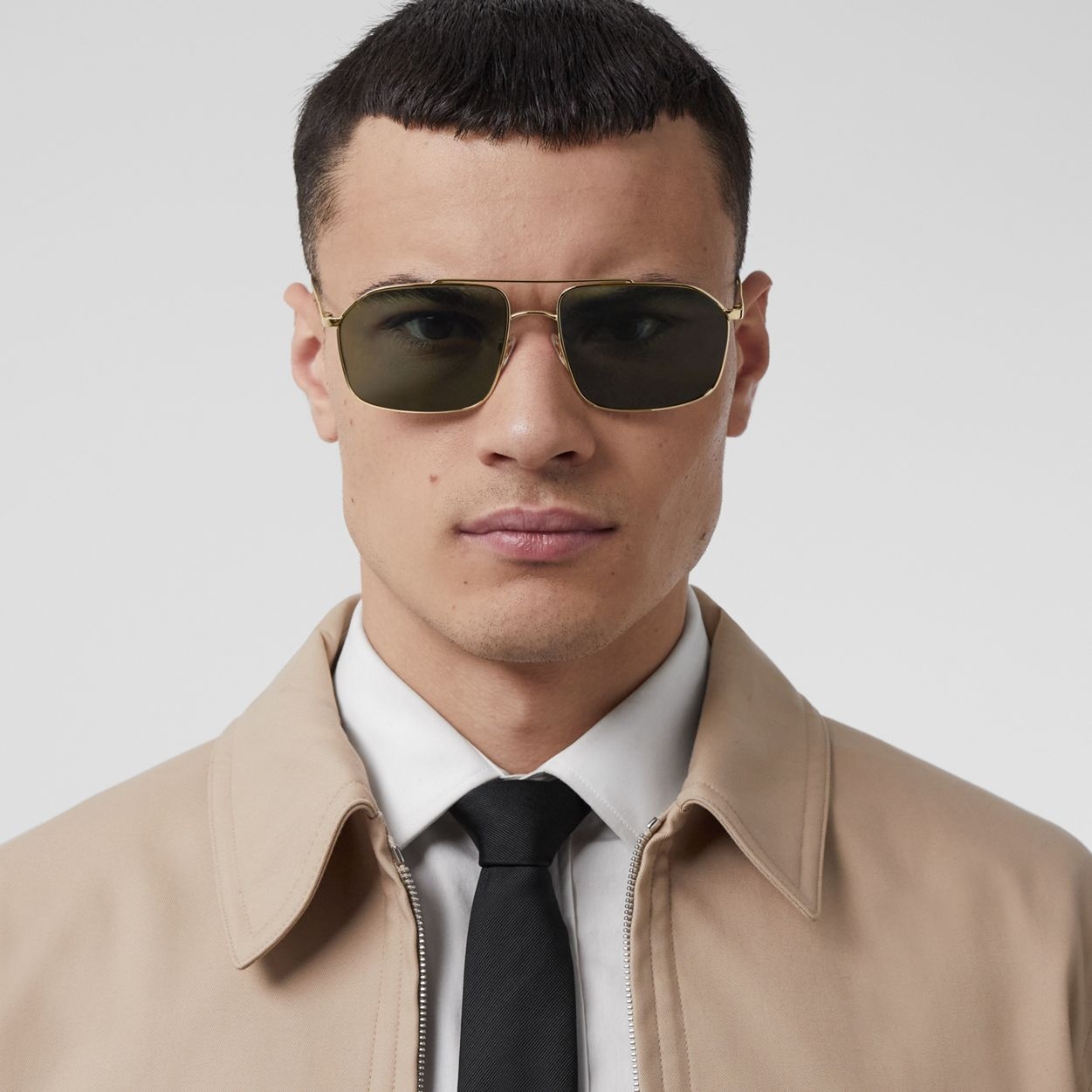Icon Stripe Detail Navigator Sunglasses - 3