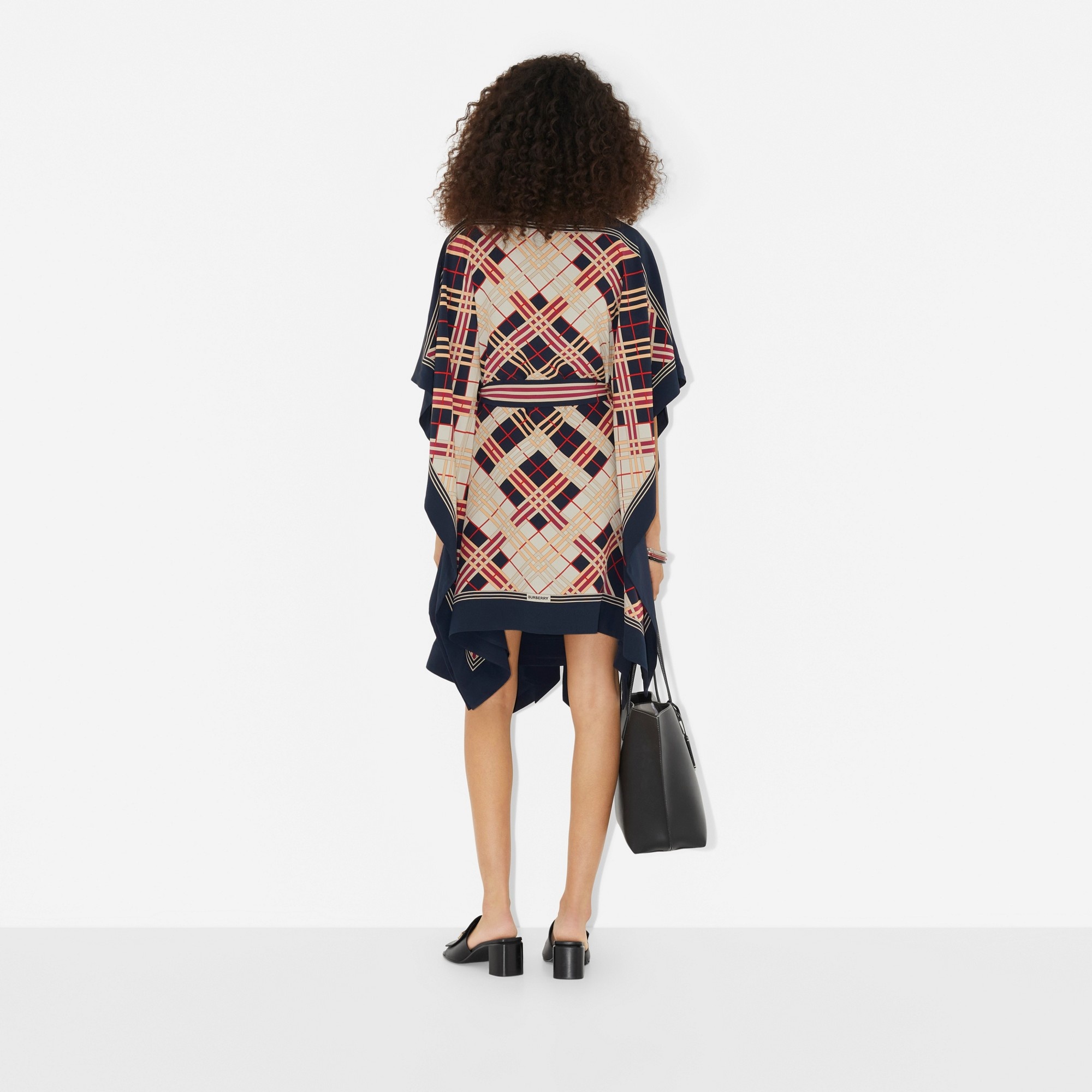 Abstract Check Print Silk Belted Cape - 4