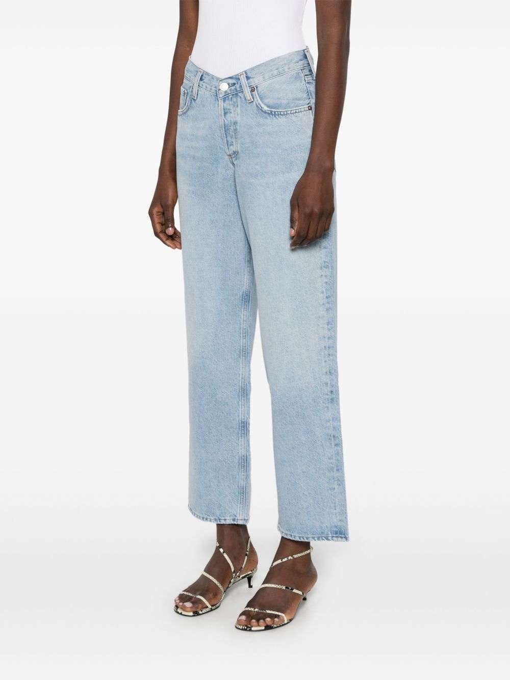 V-waist jeans - 3