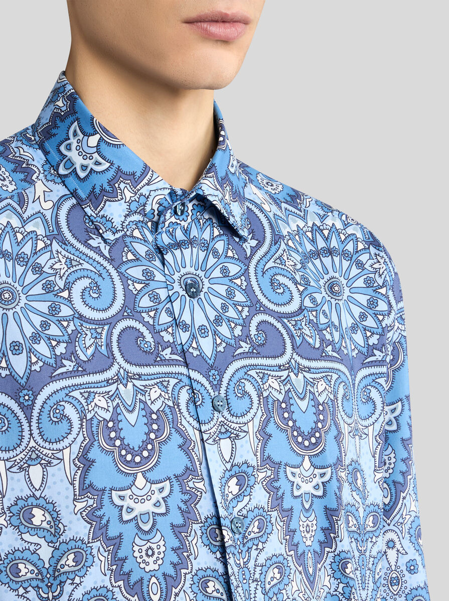 SHIRT WITH DECORATIVE PLACED PRINT - 3