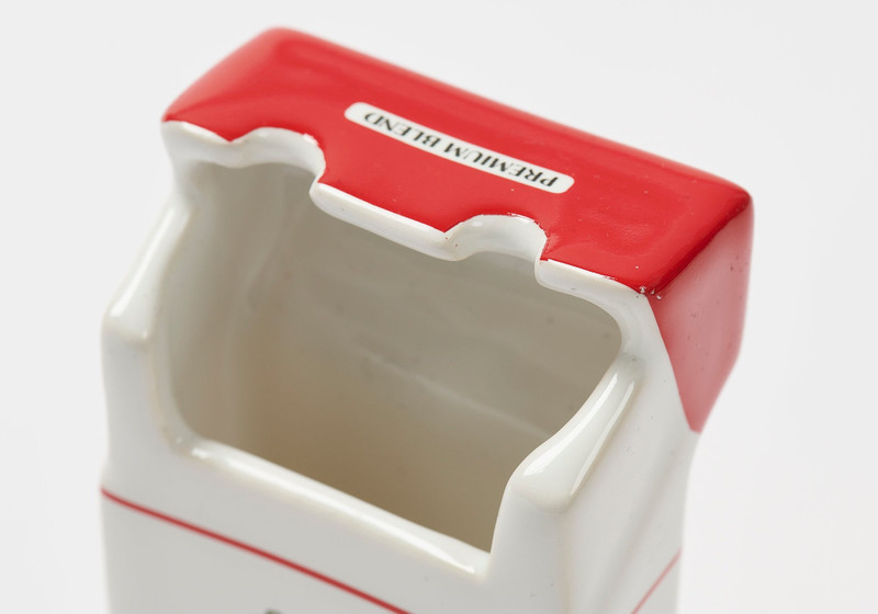 PALACE SAVES CERAMIC ASHTRAY WHITE 4