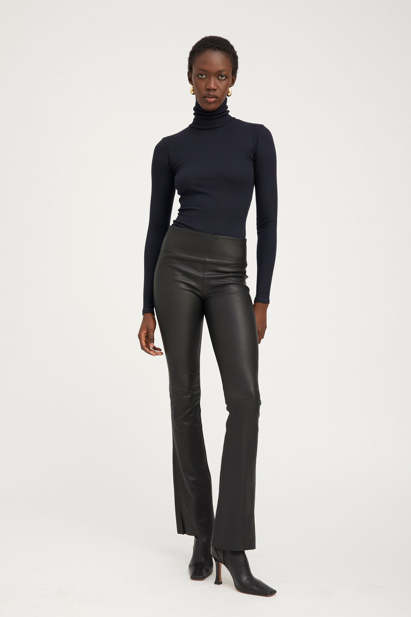 BLACK LEATHER MICRO FLARE - 4