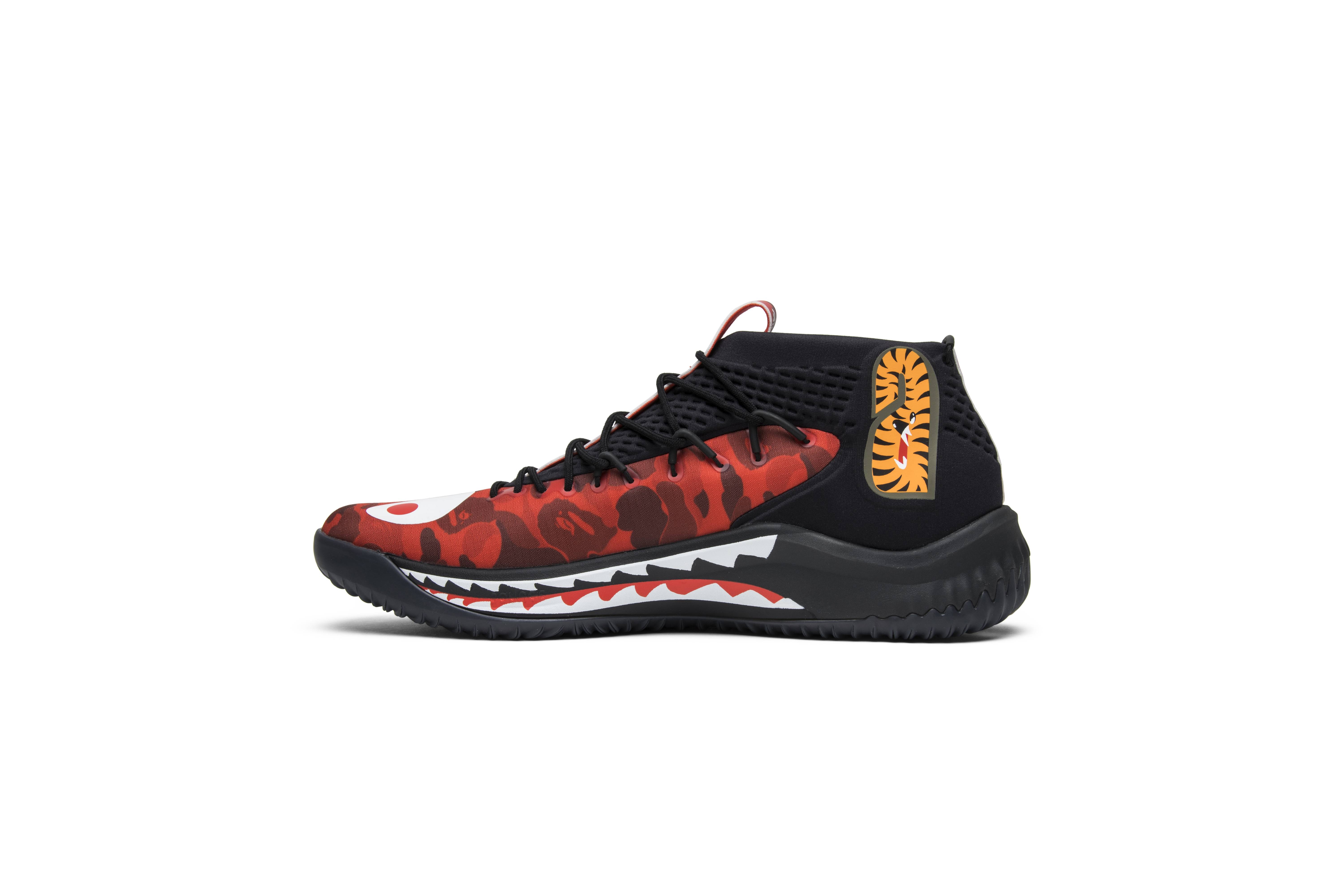 A Bathing Ape x Dame 4 'Red Camo' - 3