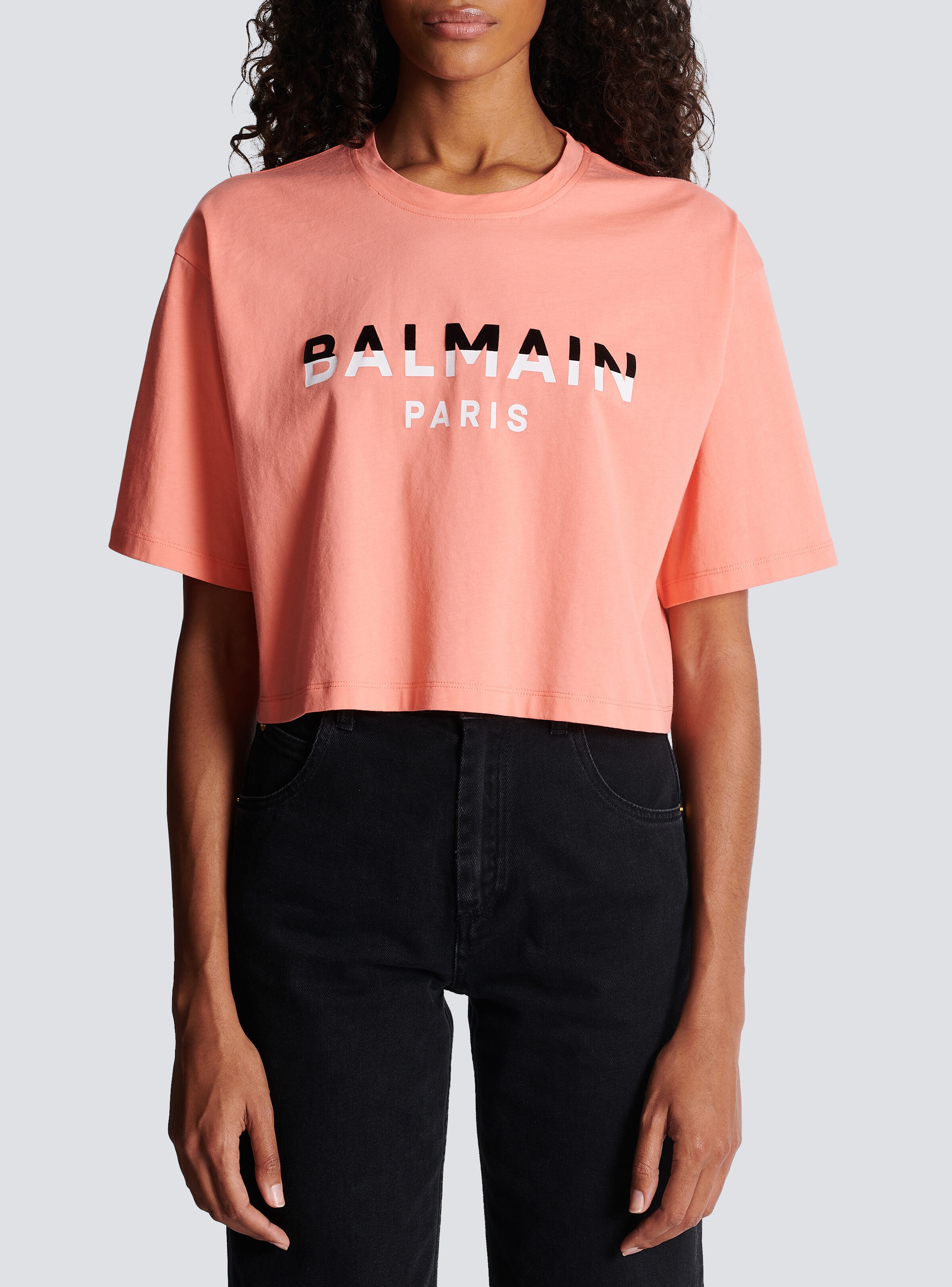 Flocked Balmain Paris cropped T-Shirt - 5