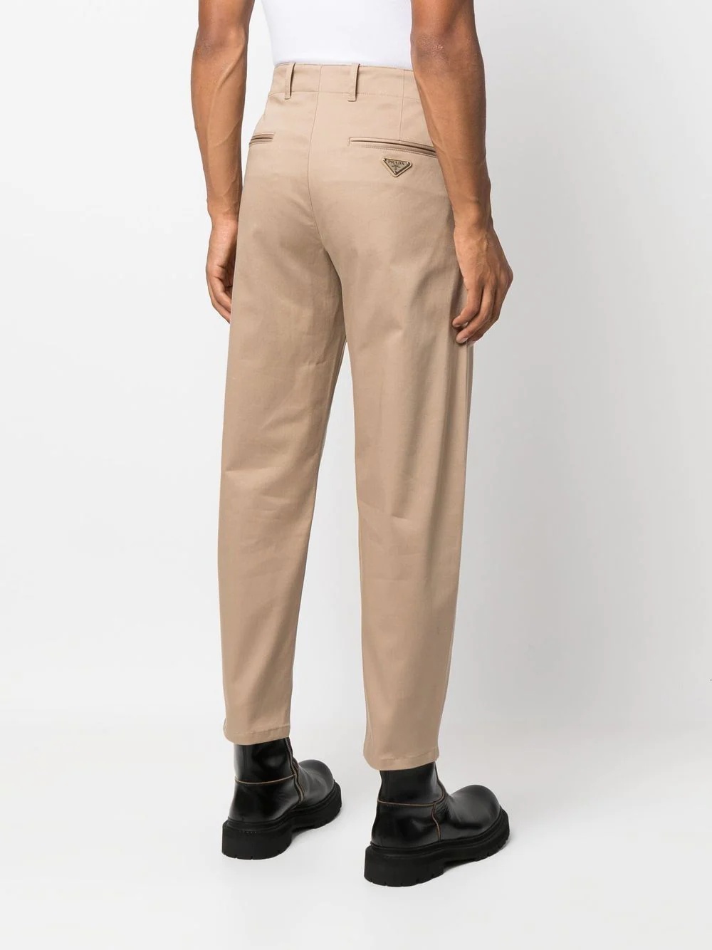 logo-plaque tailored trousers - 4