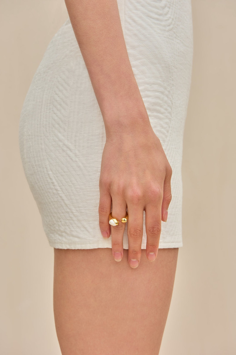 Cult Gaia ASTRID RING outlook