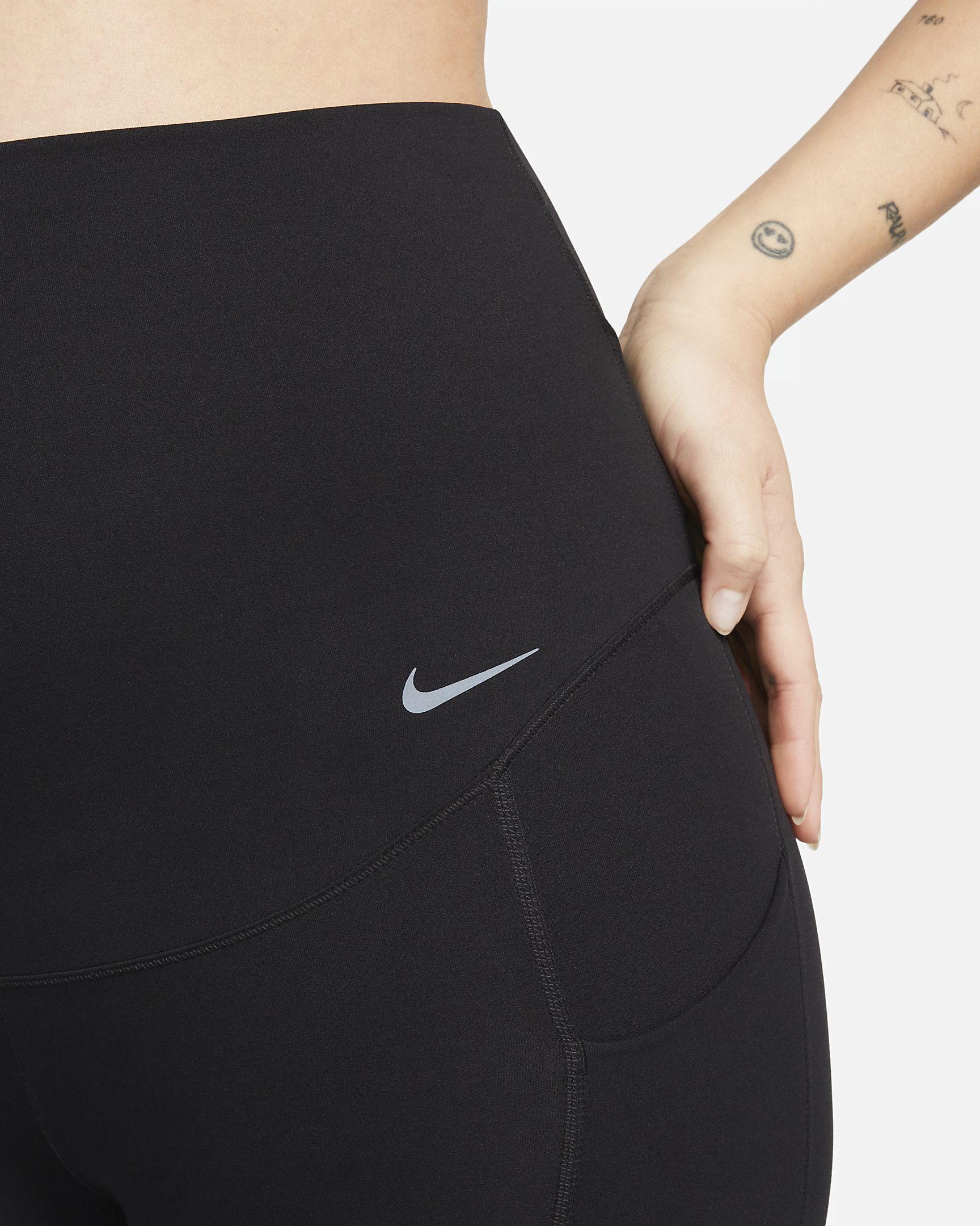 Nike Zenvy (M) Women's Gentle-Support High-Waisted 7/8 Leggings with Pockets (Maternity) - 5
