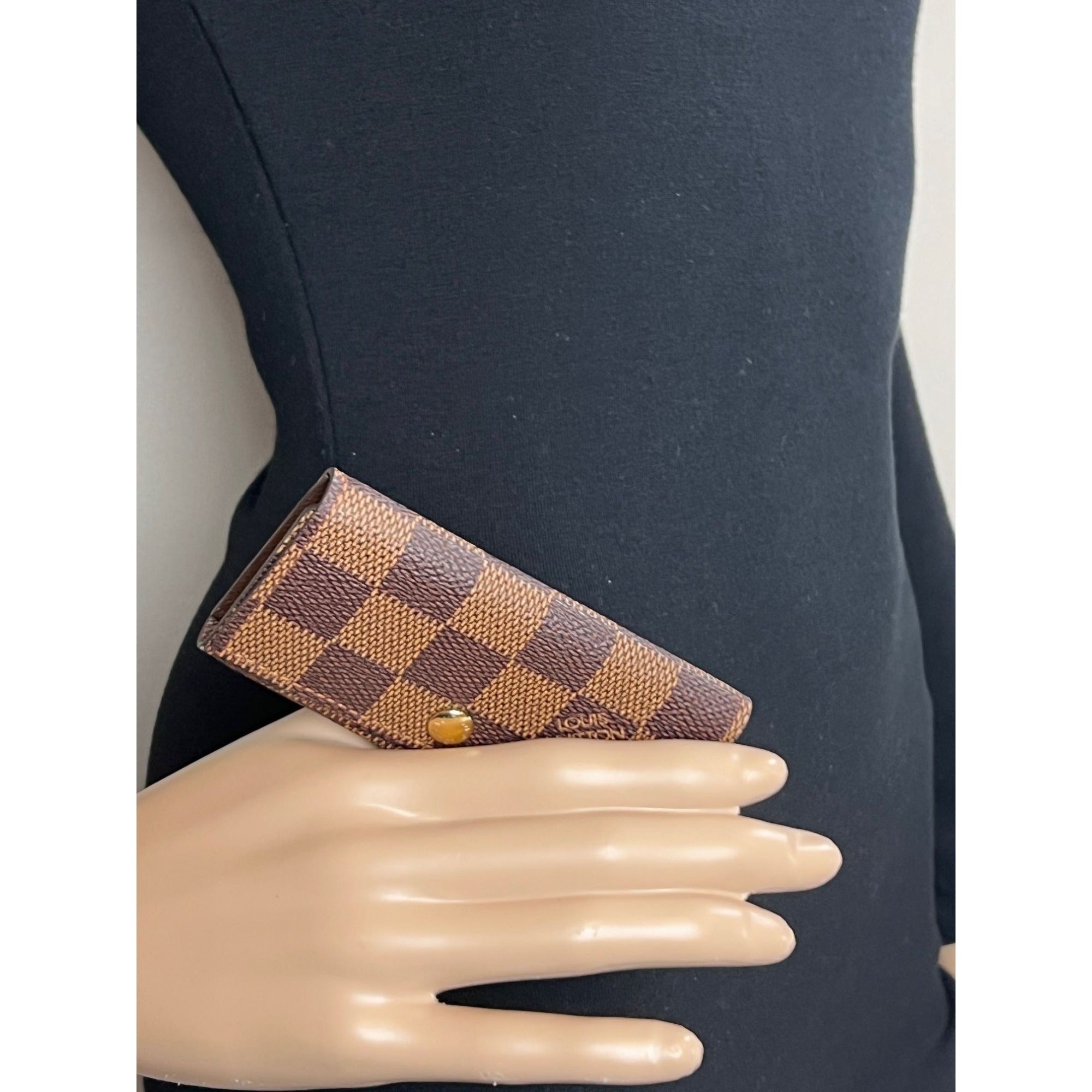 Louis Vuitton 4 Key Holder Damier Ebene Brown Canvas Key Chain - 6