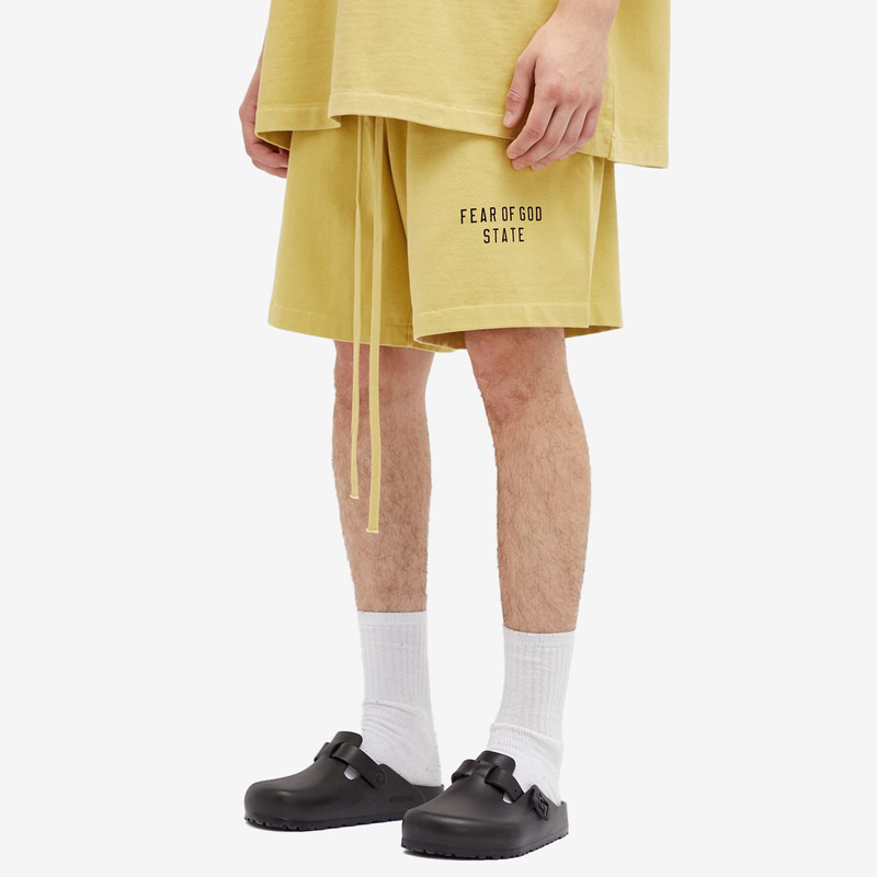 ESSENTIALS Fear of God ESSENTIALS Heavy Jersey Soccer Short outlook