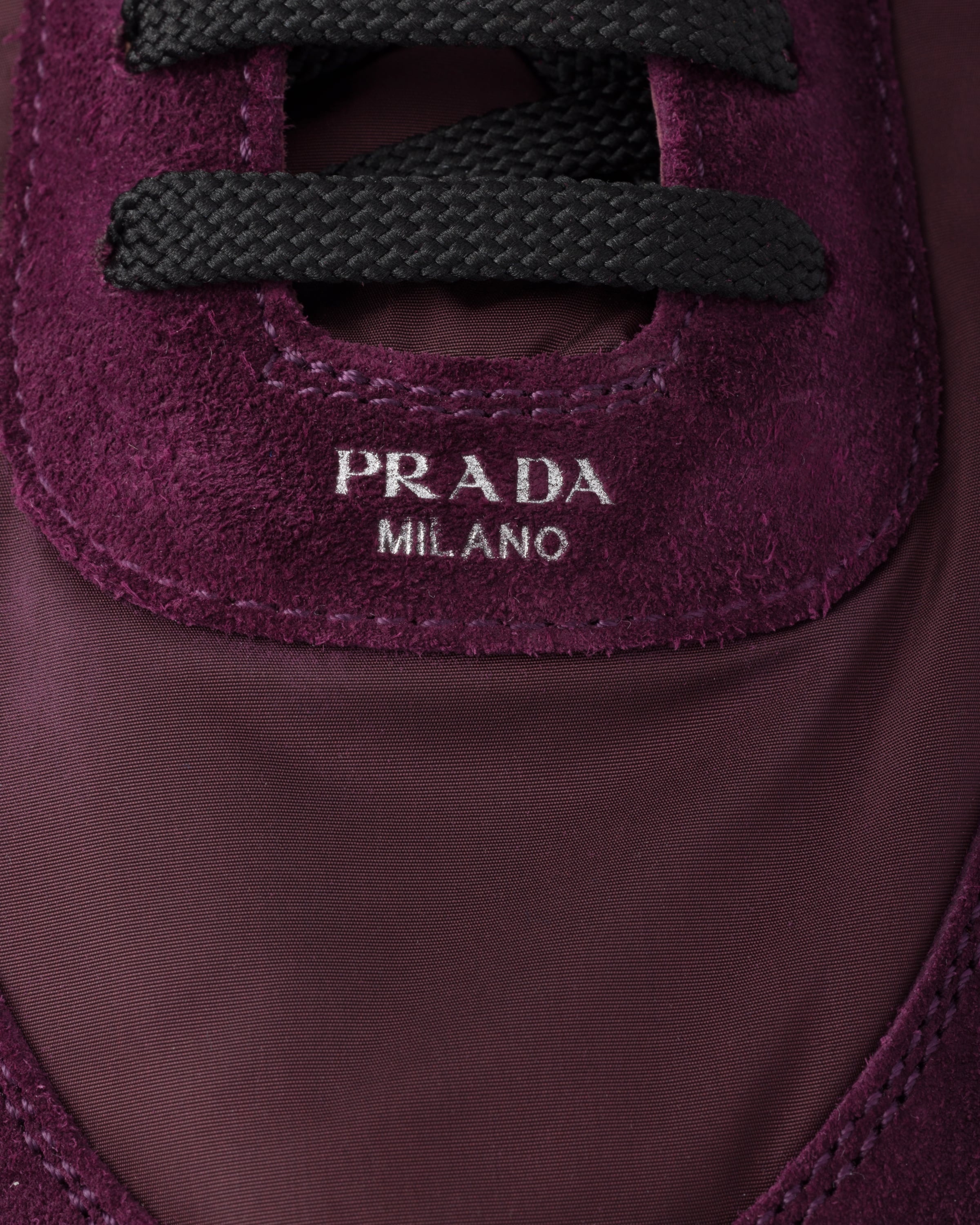 スニーカー PRADA Pink Re-Nylon and suede Collapse sneakers 29481342_58454787_600.jpg