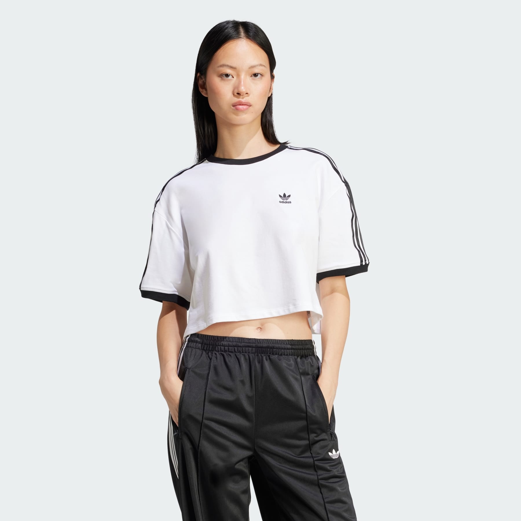 人気ルーズクロップティ【ADIDAS】ADICOLOR 3S LOOSE CROP TEE adidas Originals Adicolor 3S Loose Tee Women Sports Casual