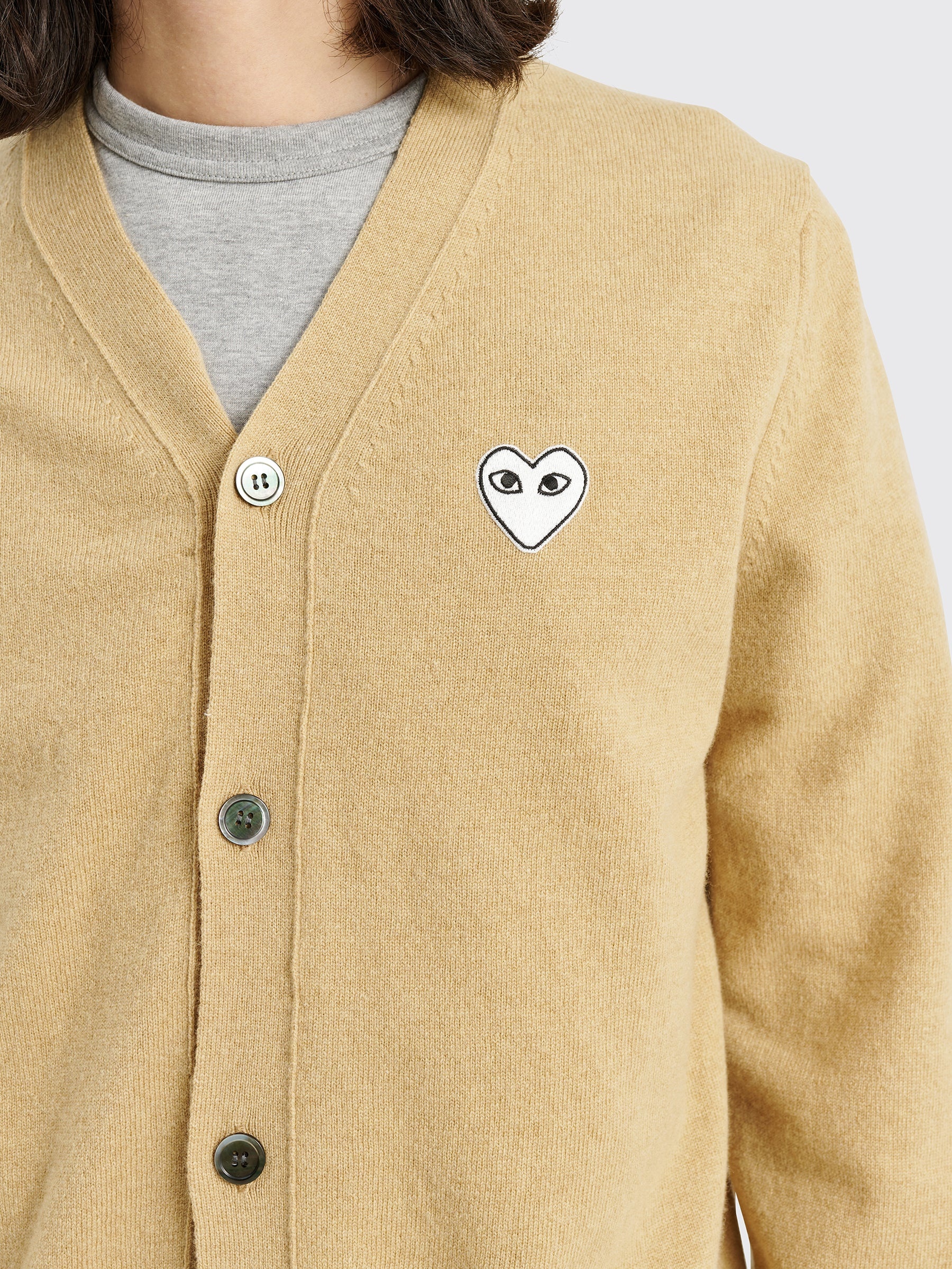 COMME DES GARÇONS PLAY SMALL HEART KNITTED CARDIGAN LIGHT CAMEL - 6