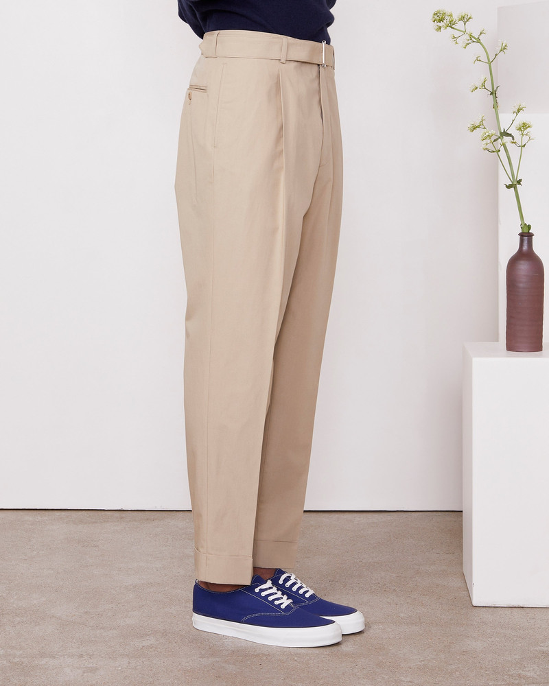 OFFICINE GÉNÉRALE HUGO PANTS outlook