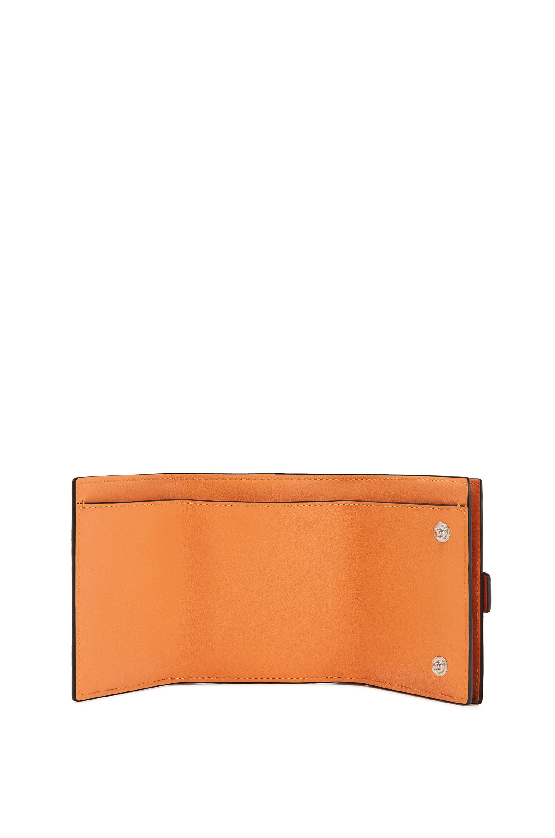 Trifold wallet in soft grained calfskin - 4