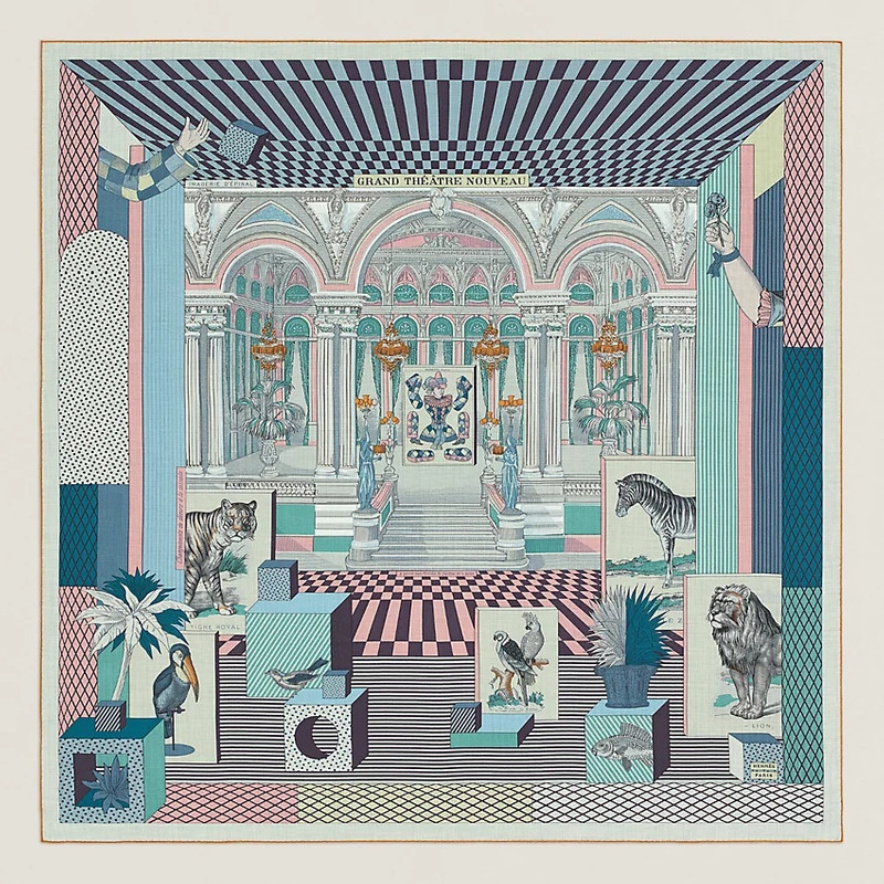 Grand Theatre Nouveau shawl 140 1