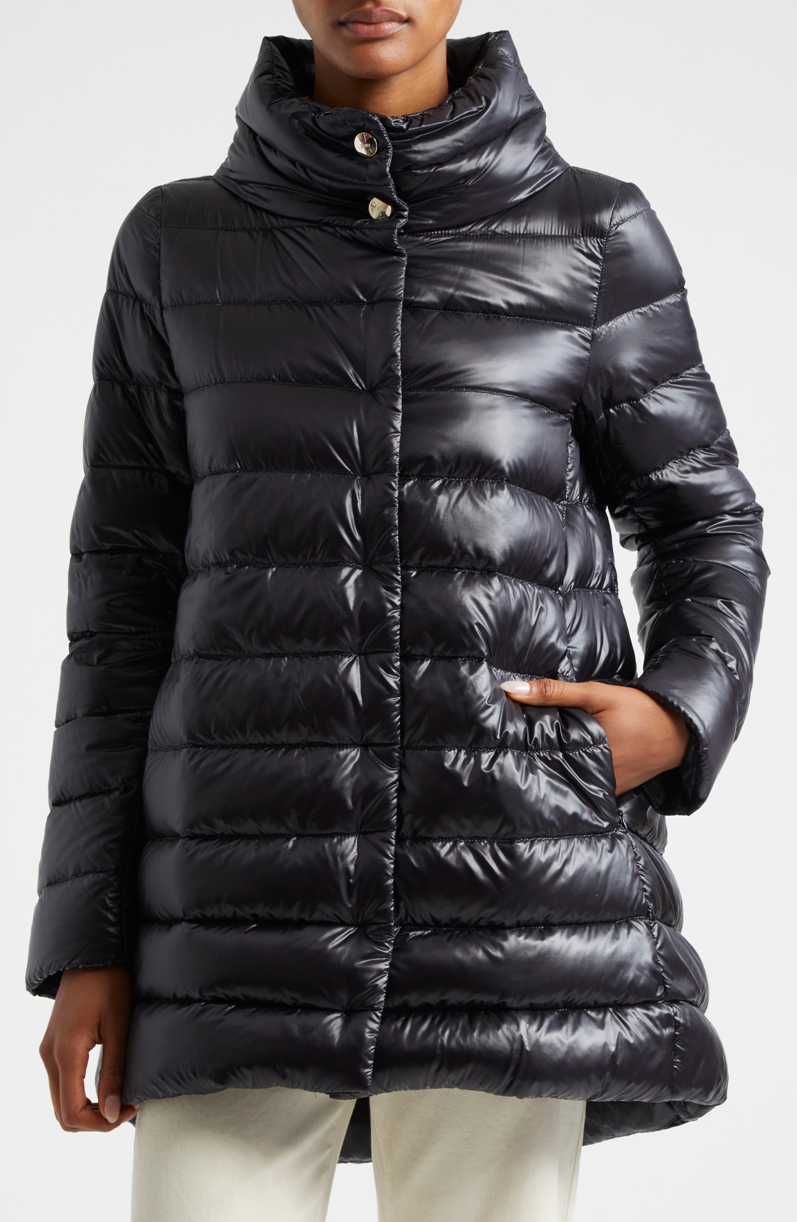 Herno Amelia Water Resistant High-Low Down Jacket in Black at Nordstrom - 1