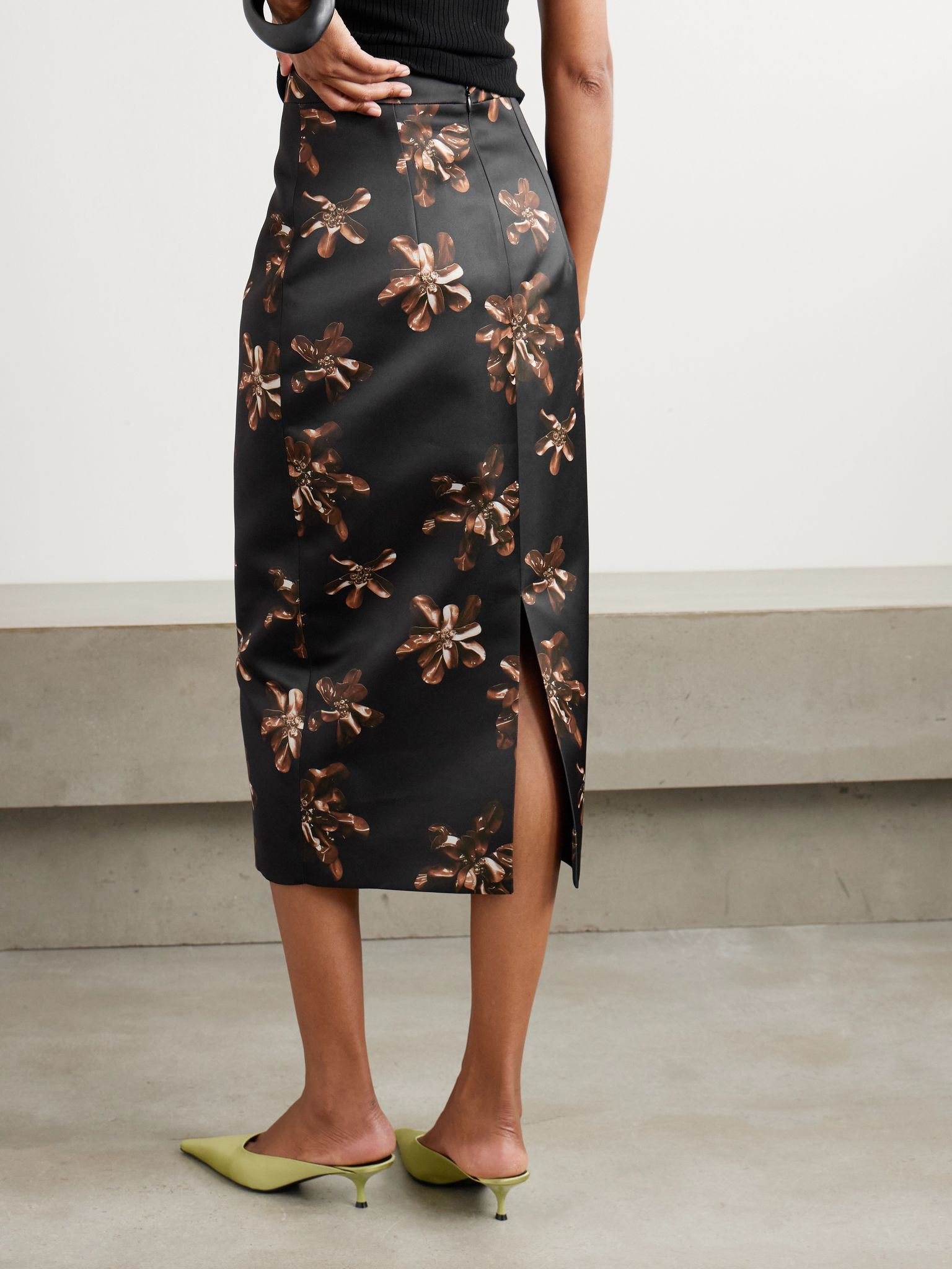 Lorelei floral-print satin midi skirt Black - 3