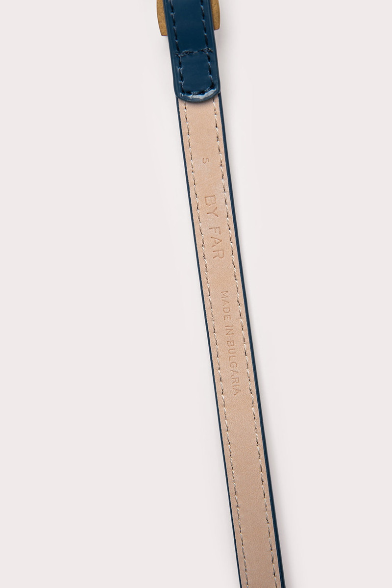 Vic Cobalto Semi Patent Leather 4