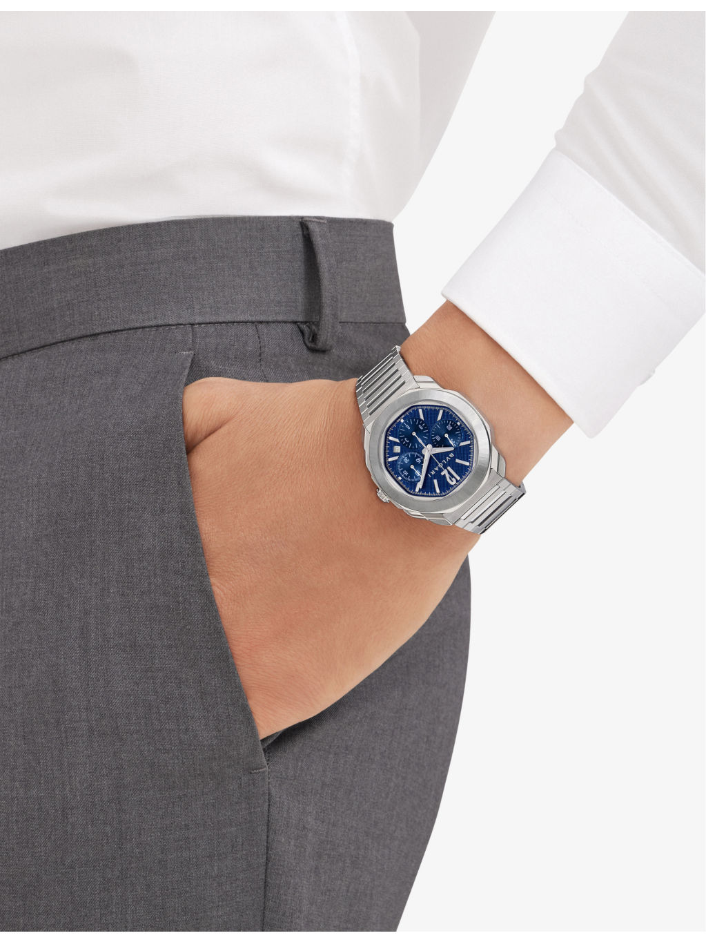 RE00081 Octo Roma Chronograph stainless-steel automatic watch - 4