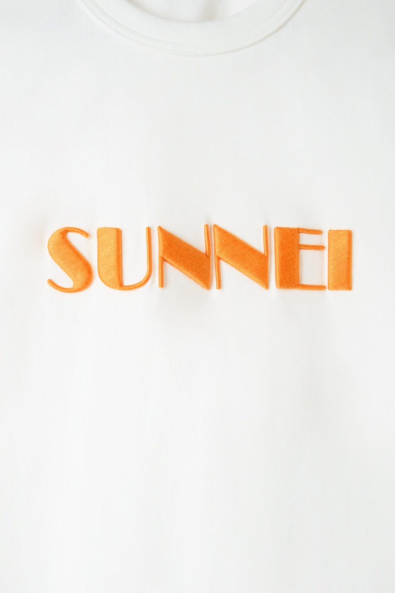 EMBROIDERED BIG LOGO T-SHIRT / off-white & peach 6