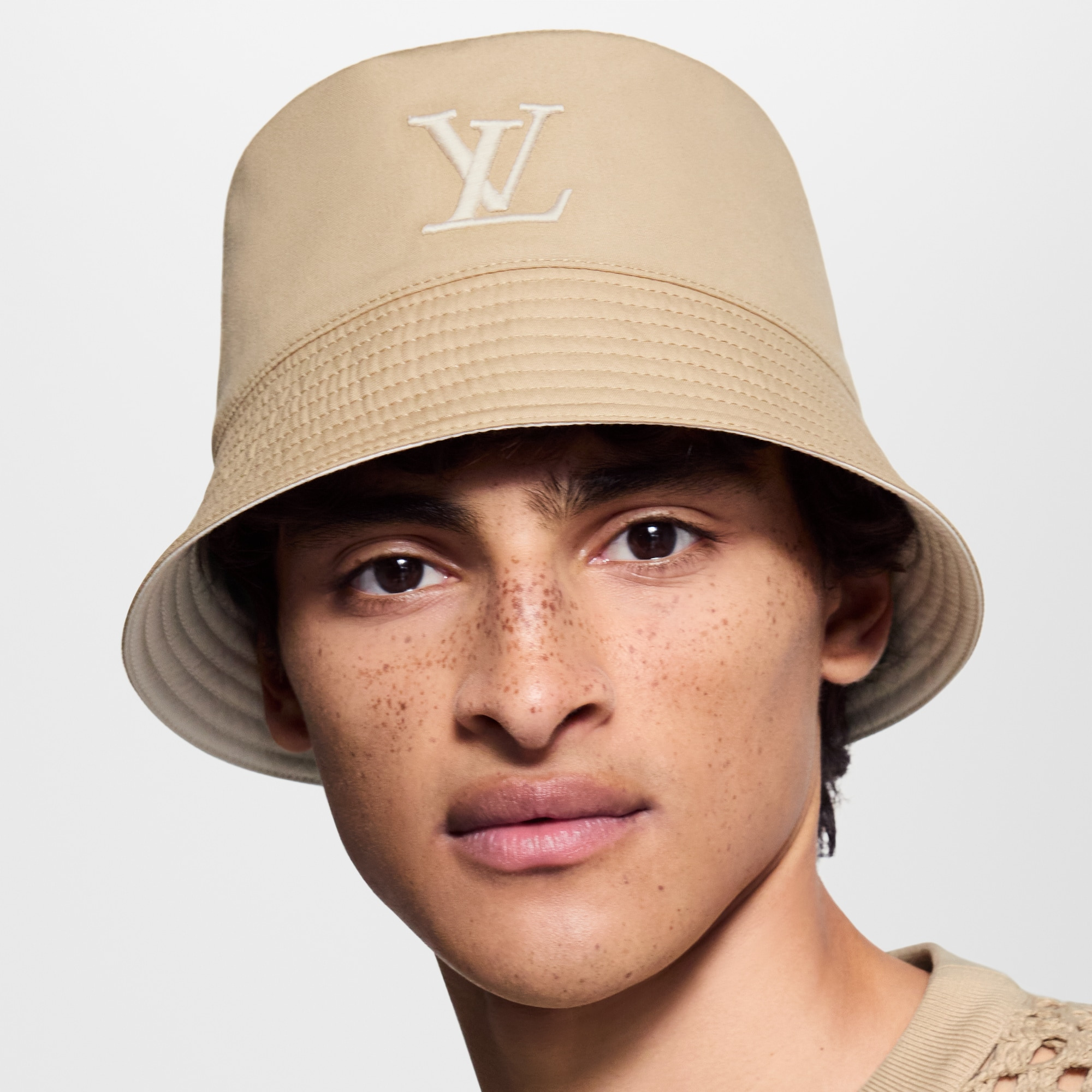 Only LV Bucket Hat - 4