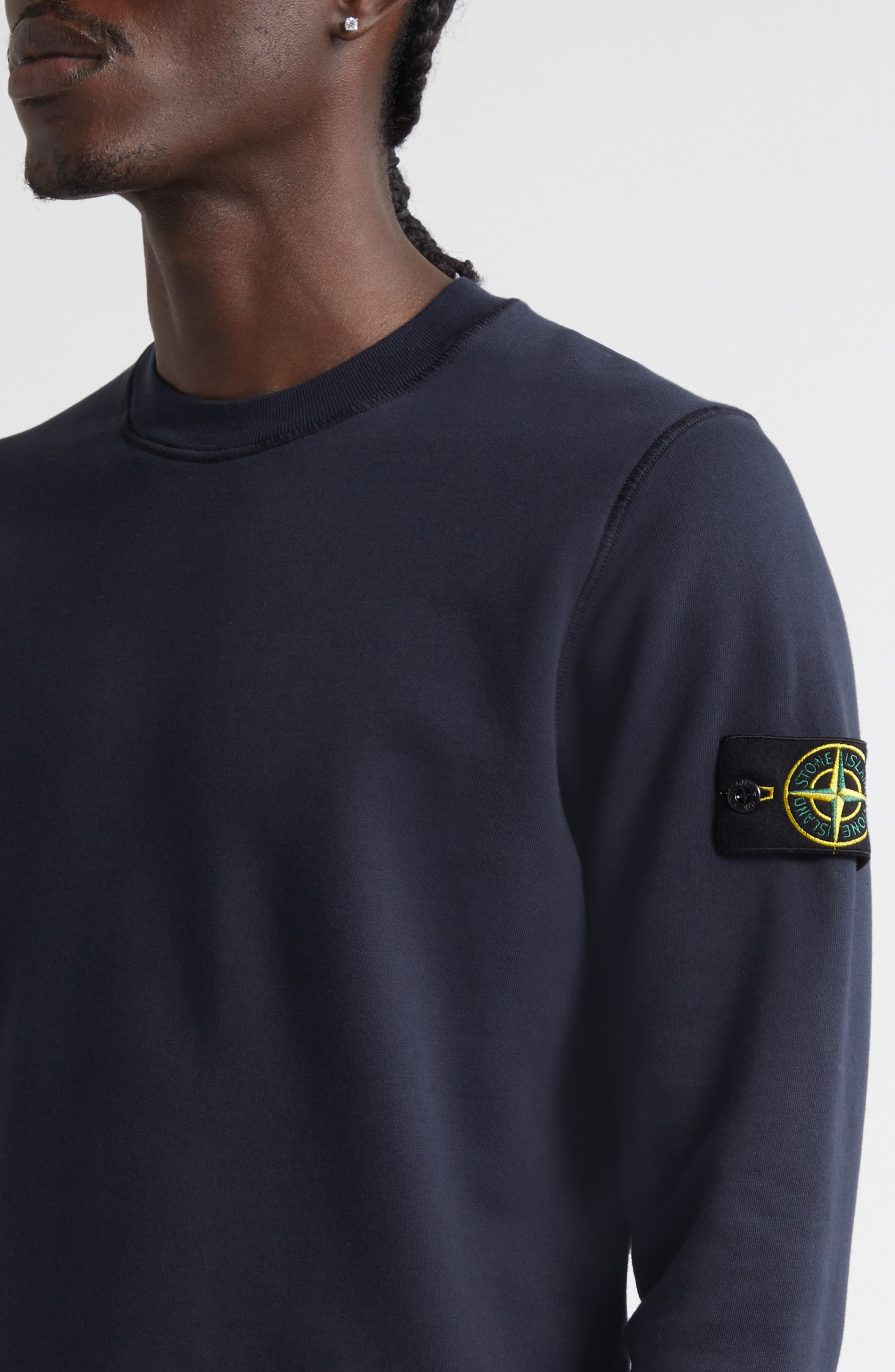 Stone Island Compass Logo Patch Cotton Crewneck Sweatshirt in V0020 Navy Blue at Nordstrom - 4